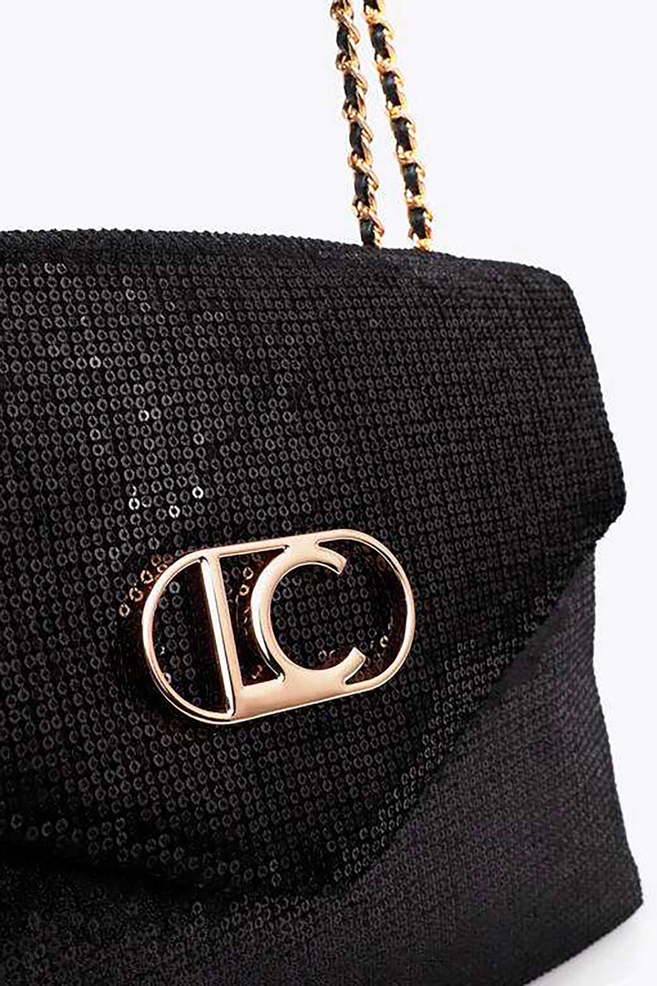 Lola Casademunt lapela com aba  Preto