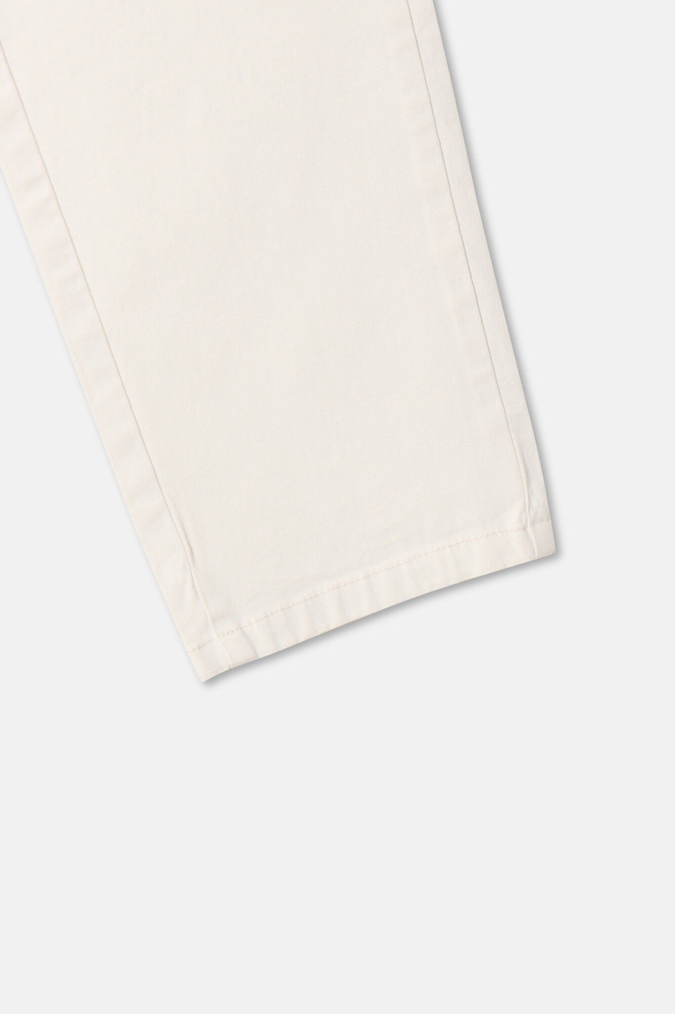 Silbon Cal&ccedil;a esporte cal&ccedil;as chino plissada Ecru