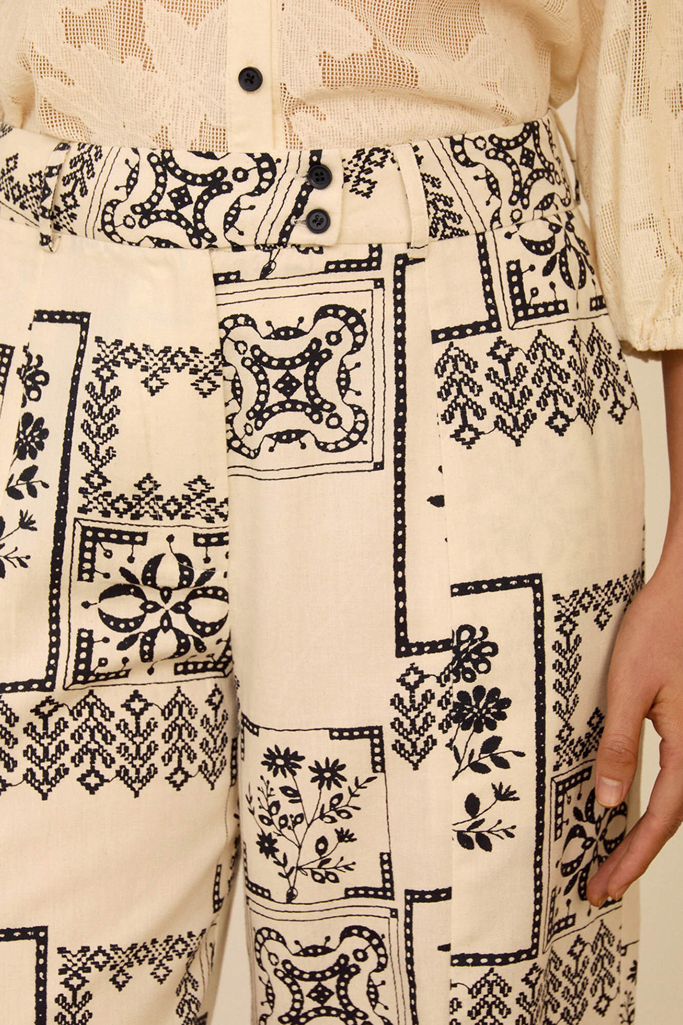 Meisie Printed two-fabric trousers Printed white