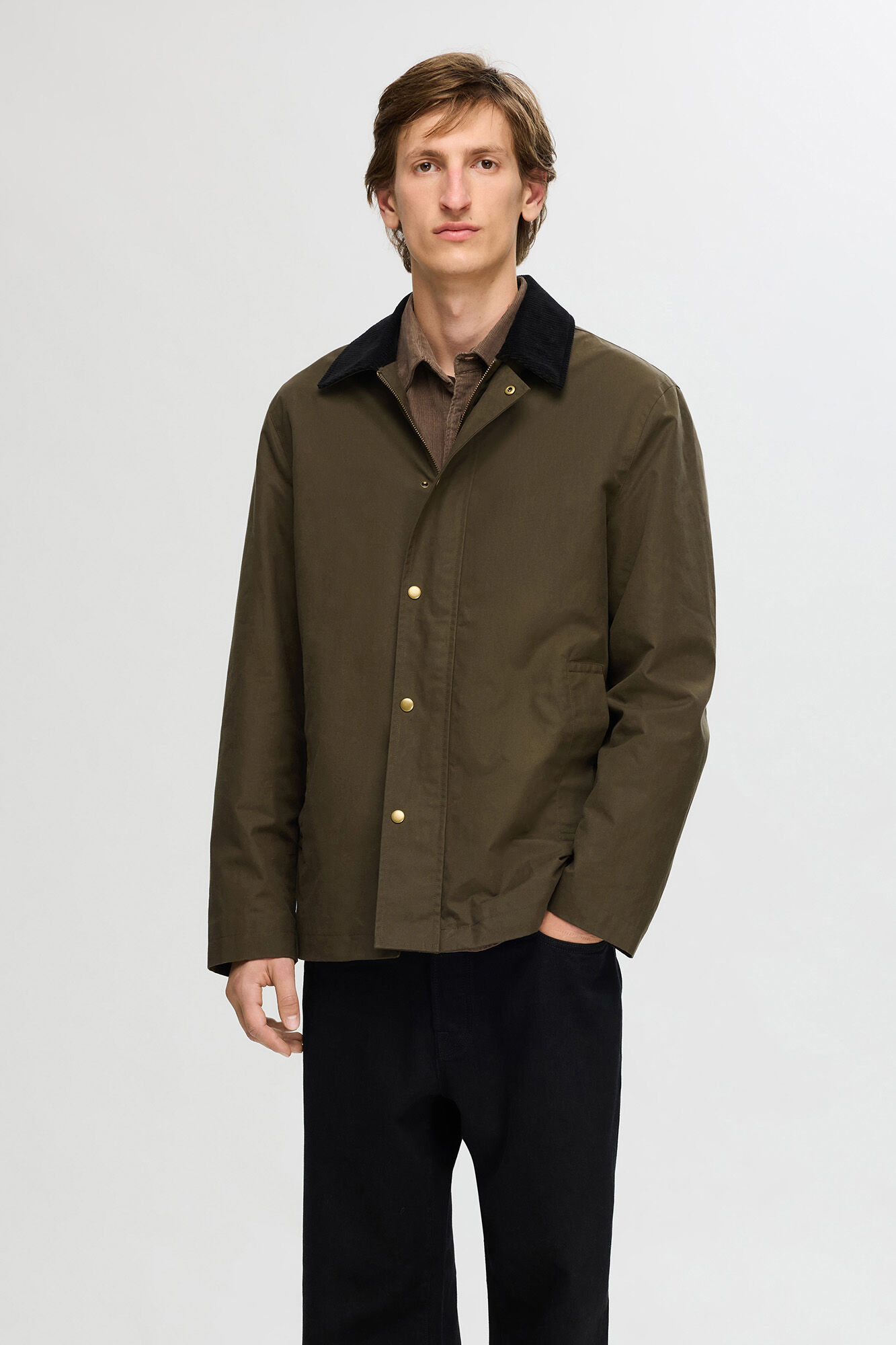 Selected Casaco com gola em veludo hidrorrepelente.