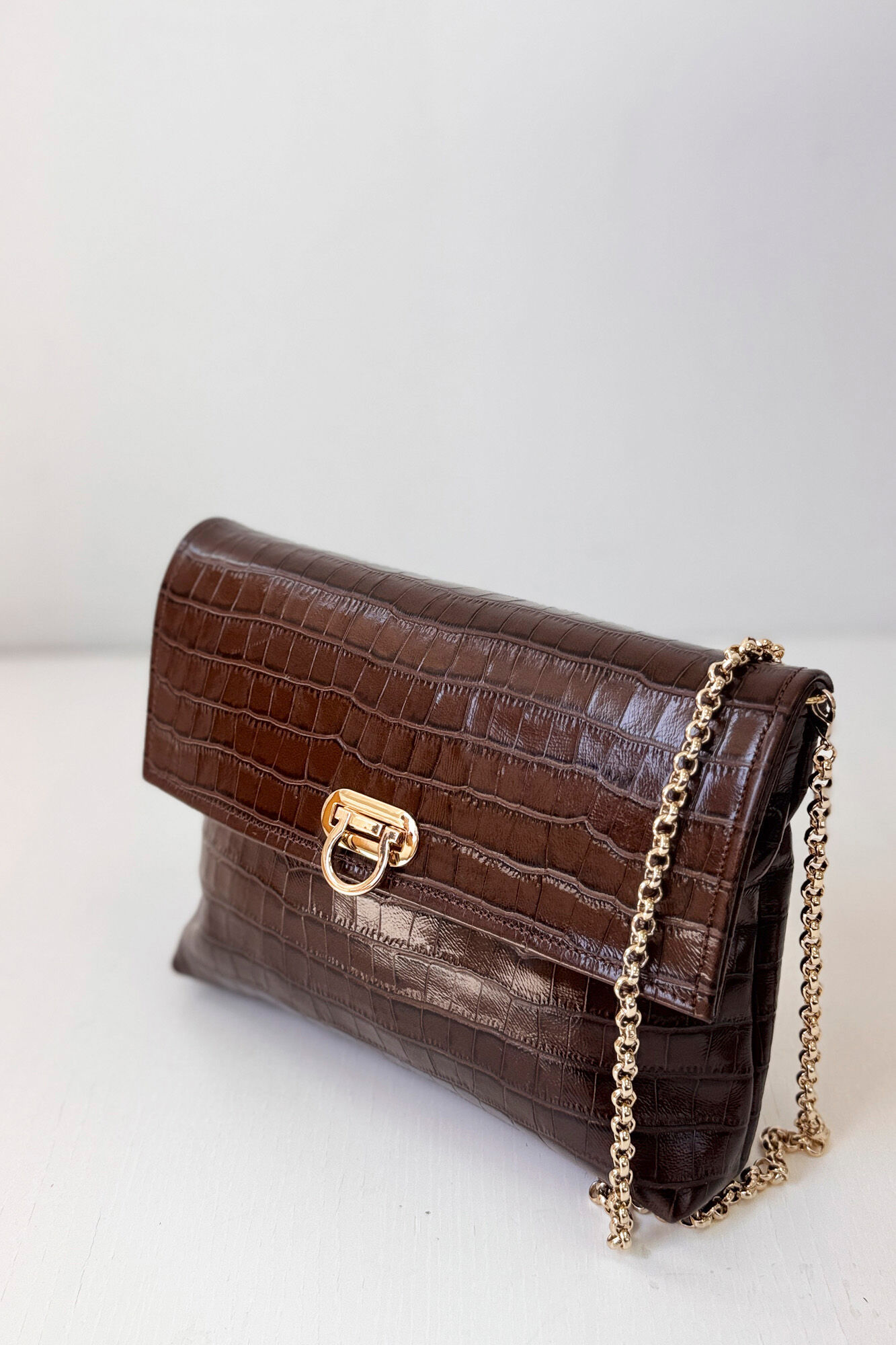 The Code Sobre Greta Coco Chocolate Castanho