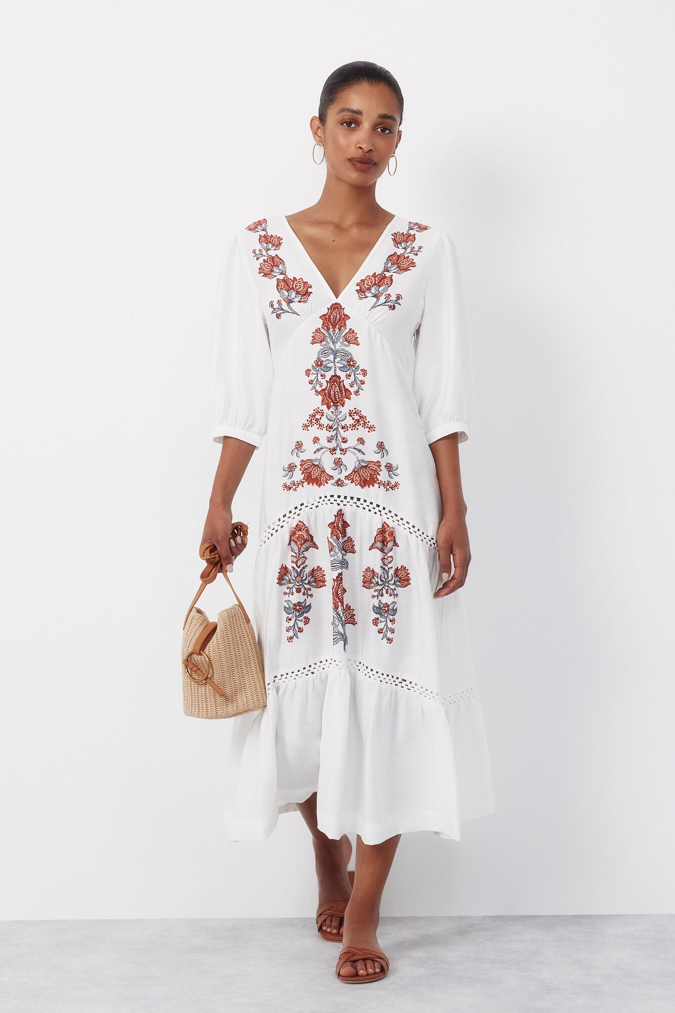 Cortefiel Raffia ring crossbody