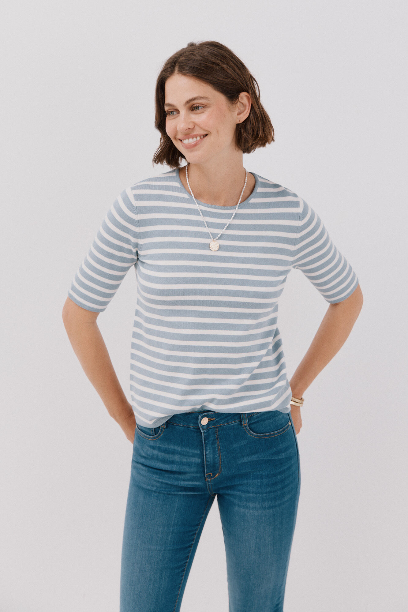 Cortefiel Short-sleeved jumper Blue