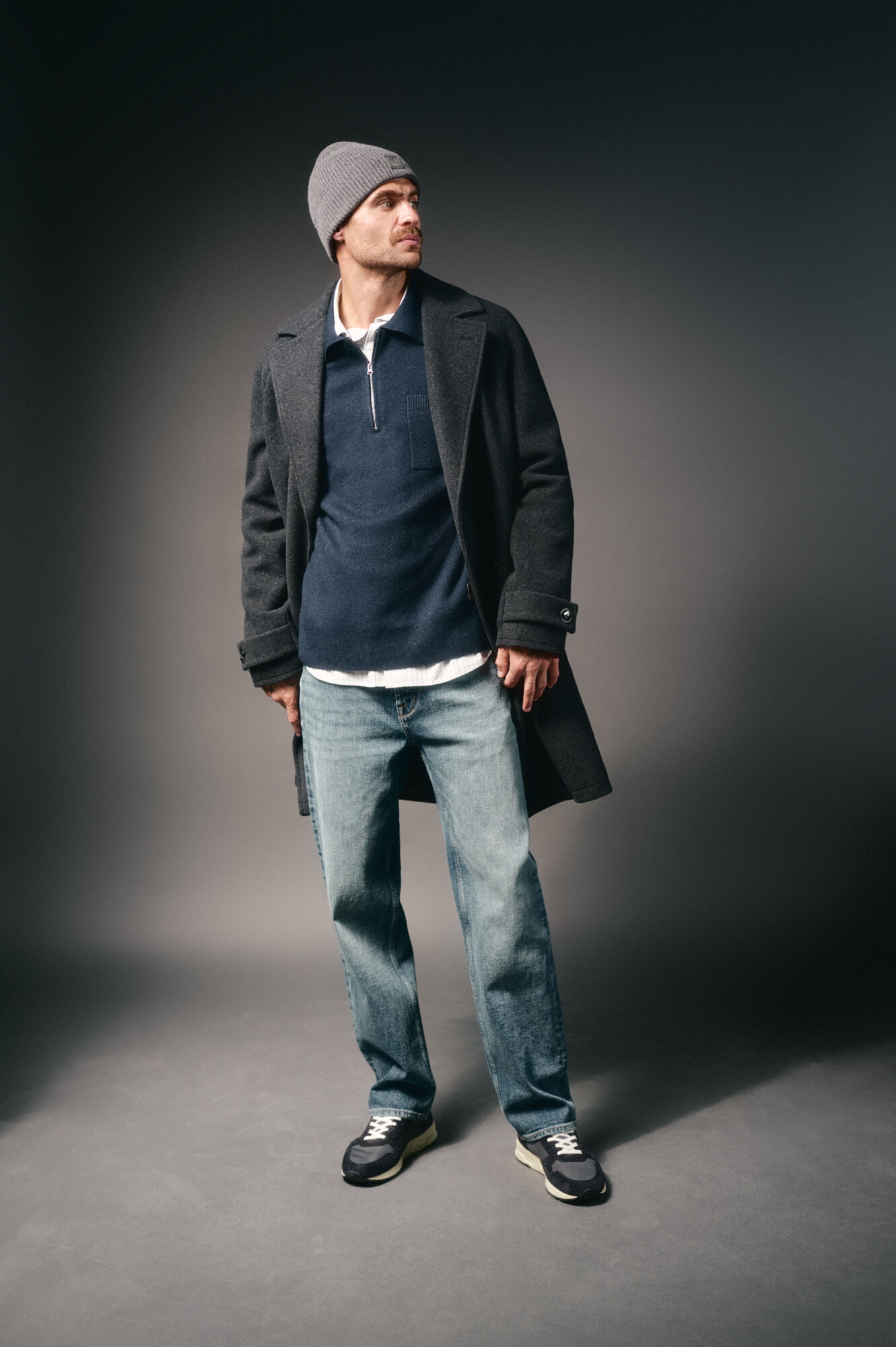 OOTO Camisola gola polo com fecho-&eacute;clair e bolso