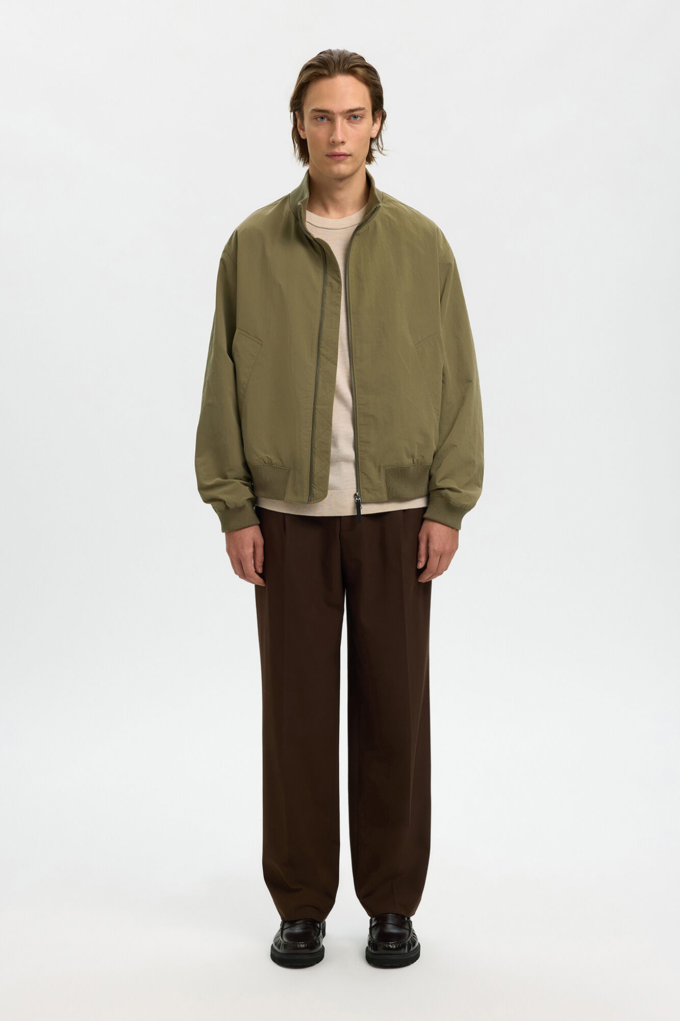 Selected Cazadora bomber de hombre lisa con cremallera