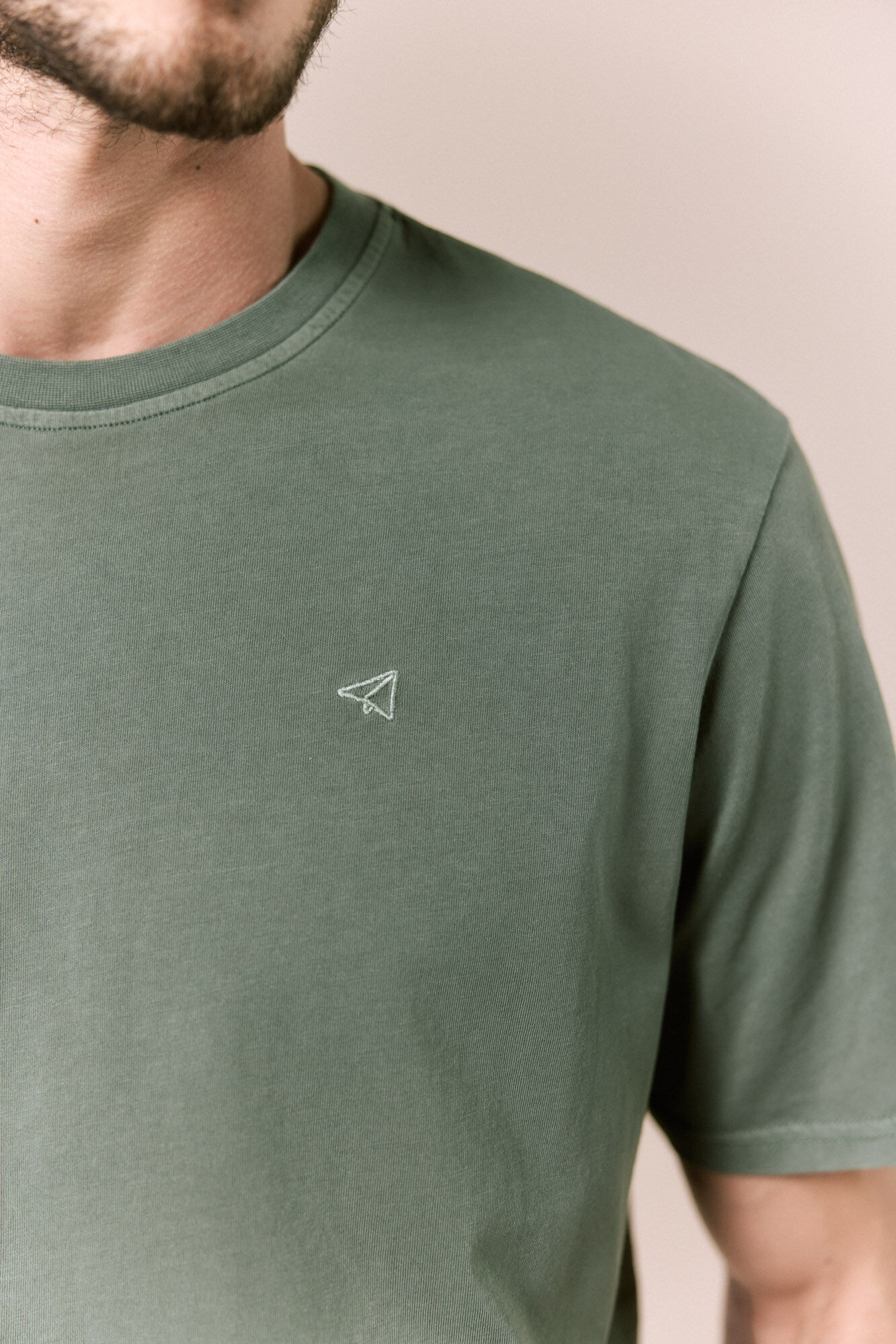 OOTO Camiseta b&aacute;sica lavada Kaki