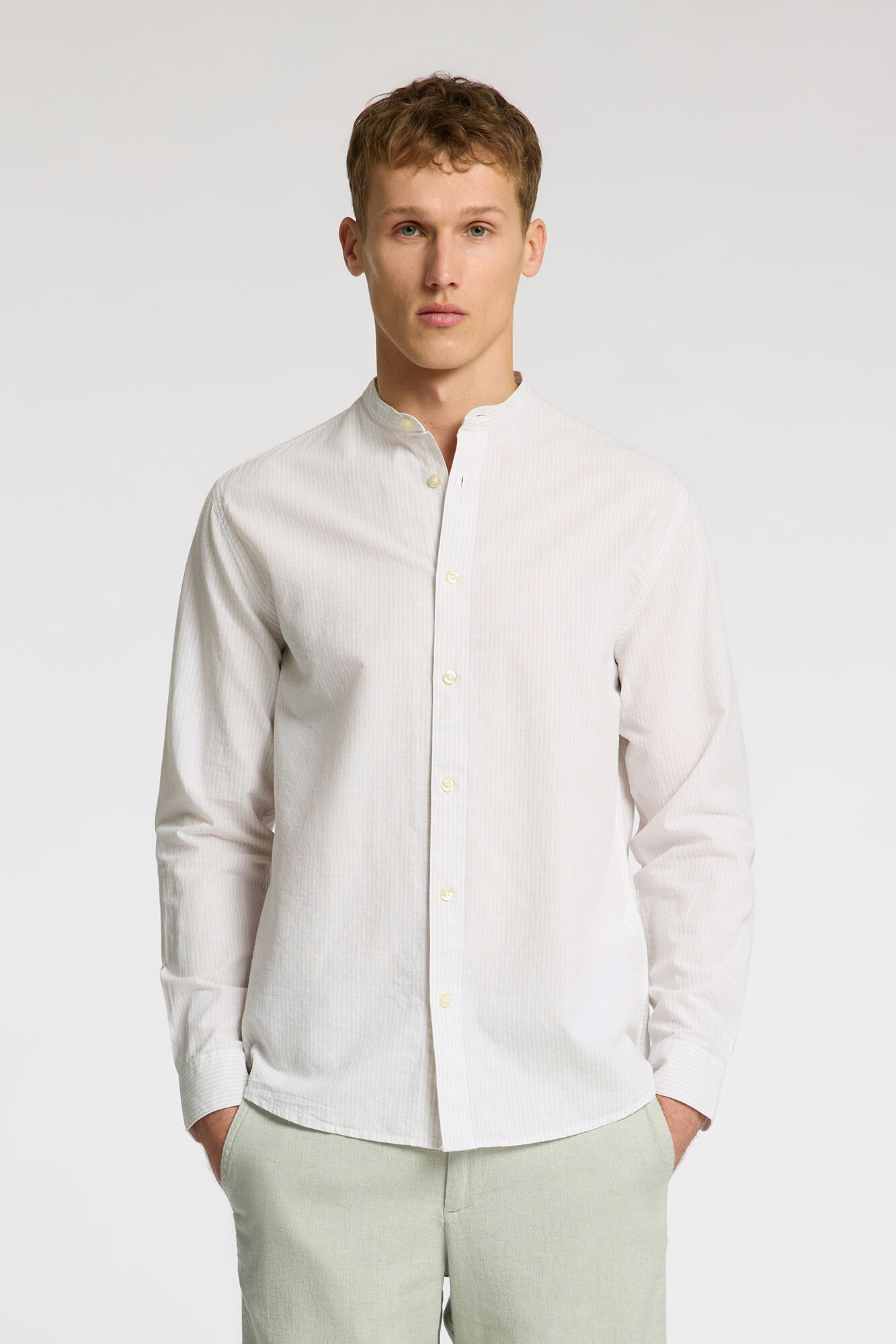 Selected Camisa de linho com gola mao Cinzento