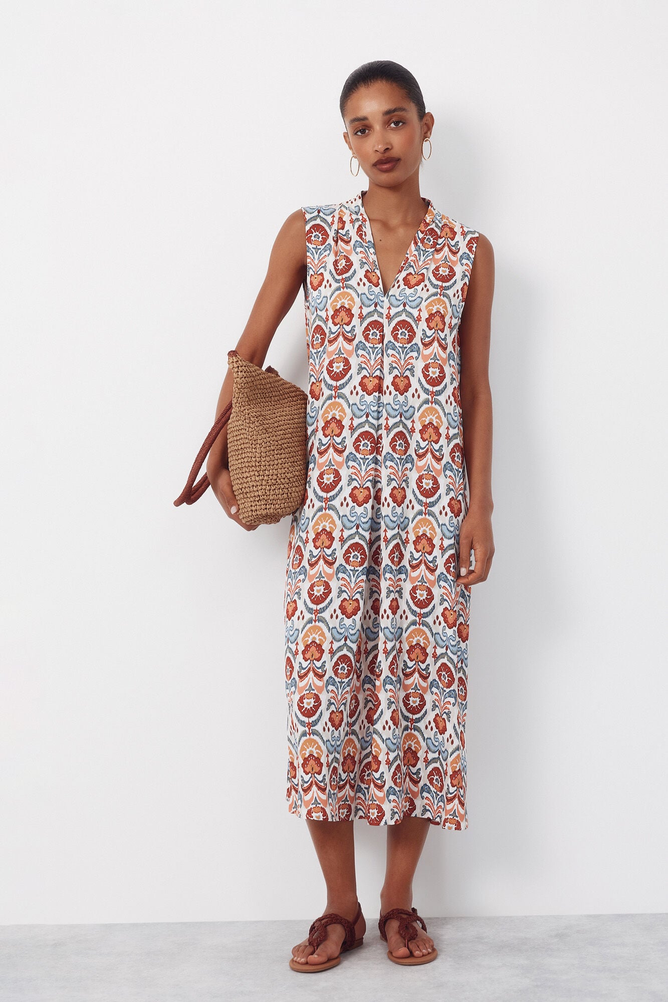 Cortefiel Raffia shopping bag