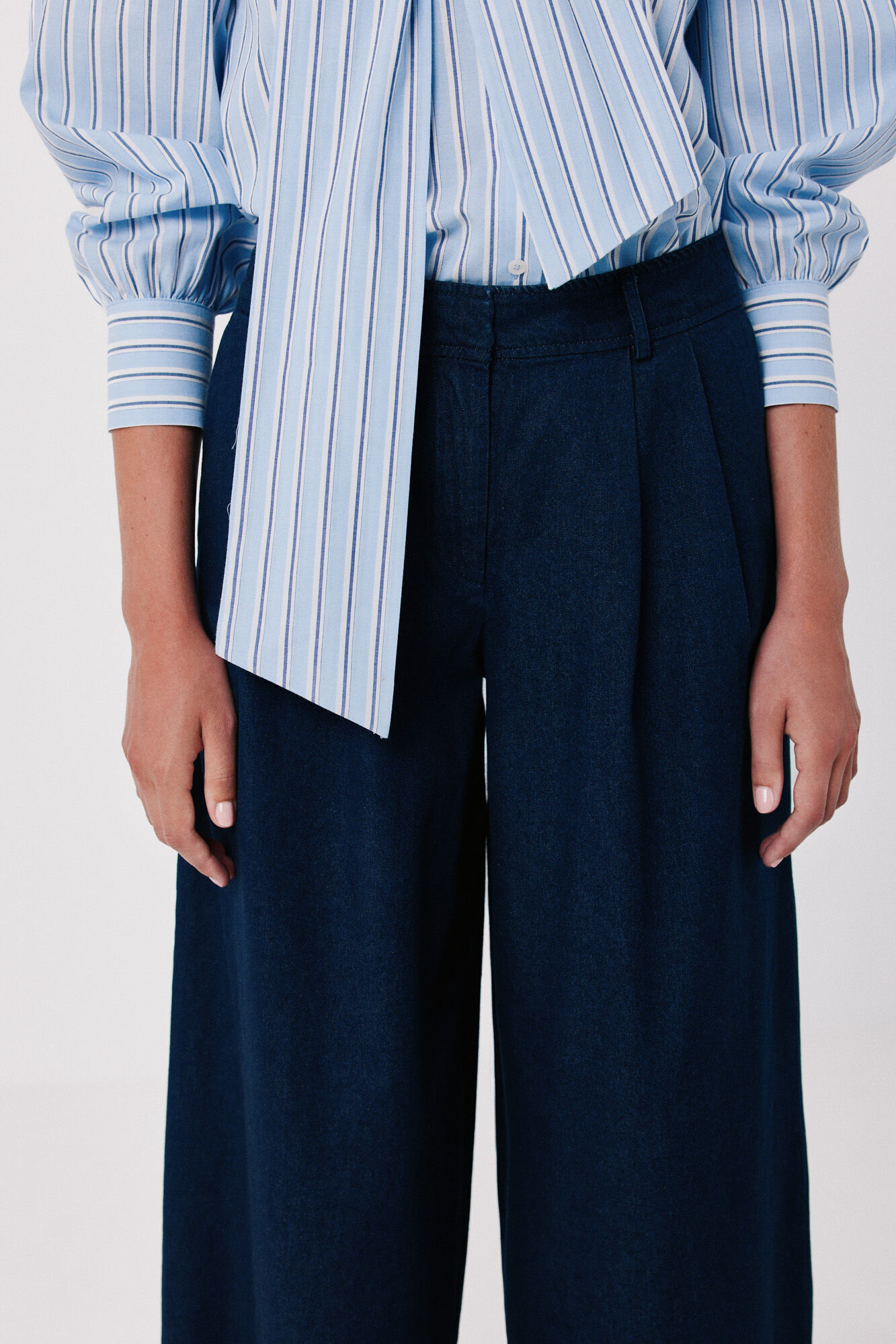 Cortefiel Tailored jeans Blue