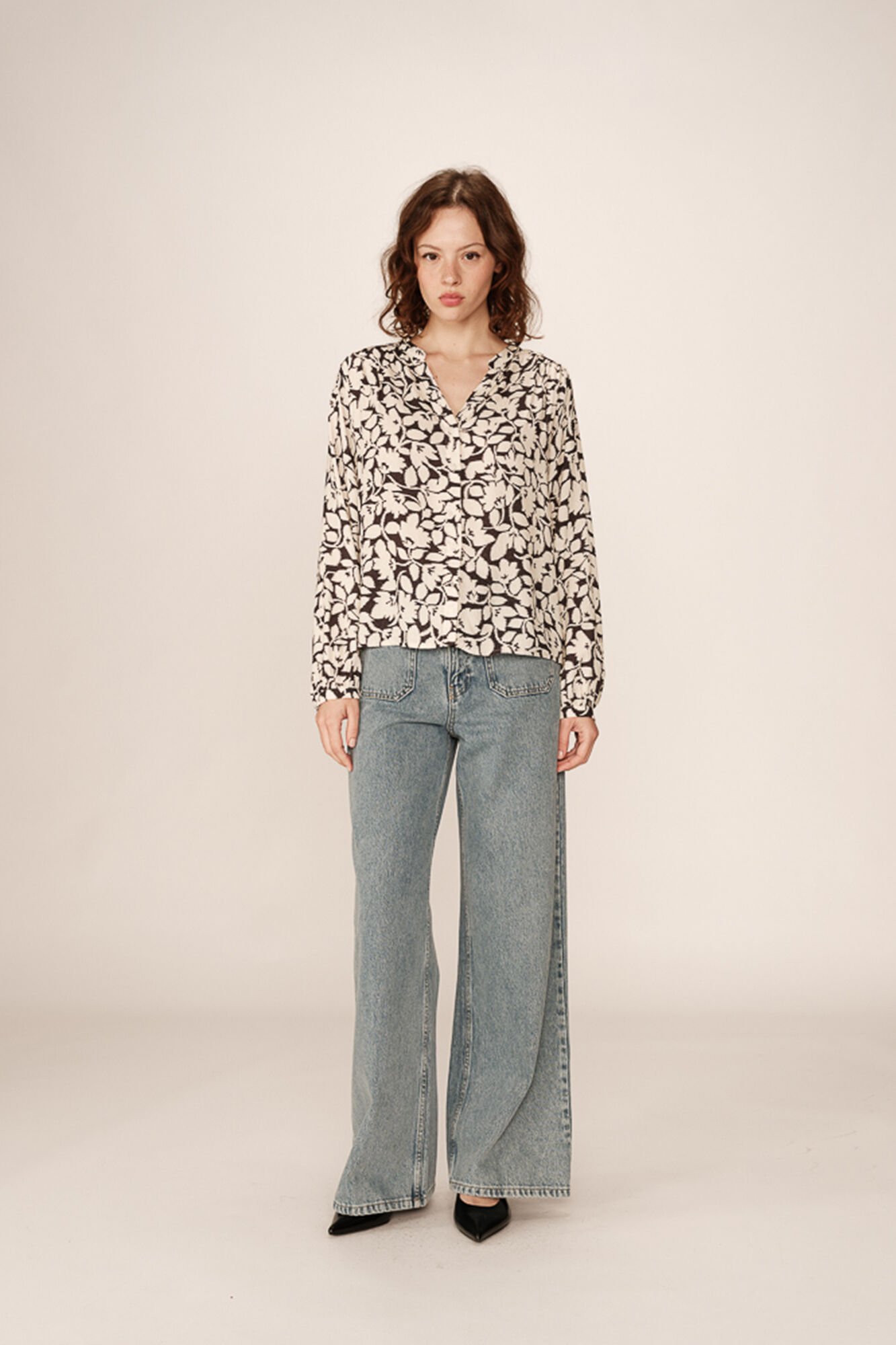 Grace & Mila Blusa de mangas comprida com corte regular Tostado