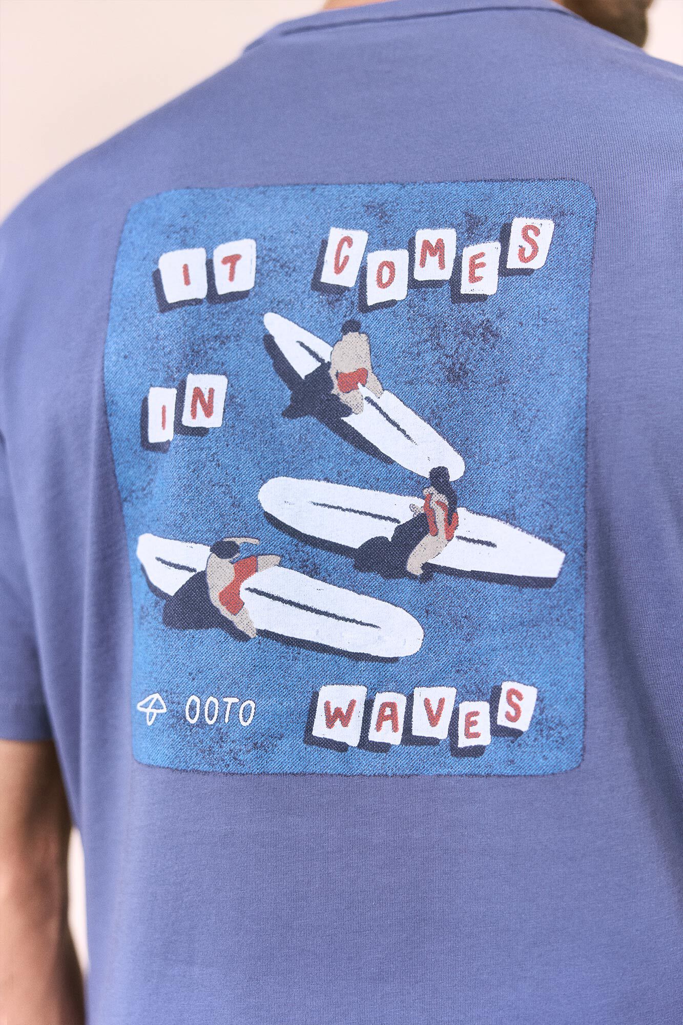 OOTO T-shirt gr&aacute;fica lavada Azul