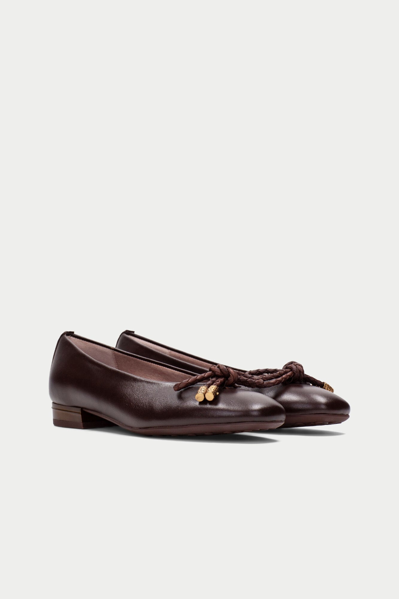 Hispanitas Sabrinas Oslo com detalhe tubular