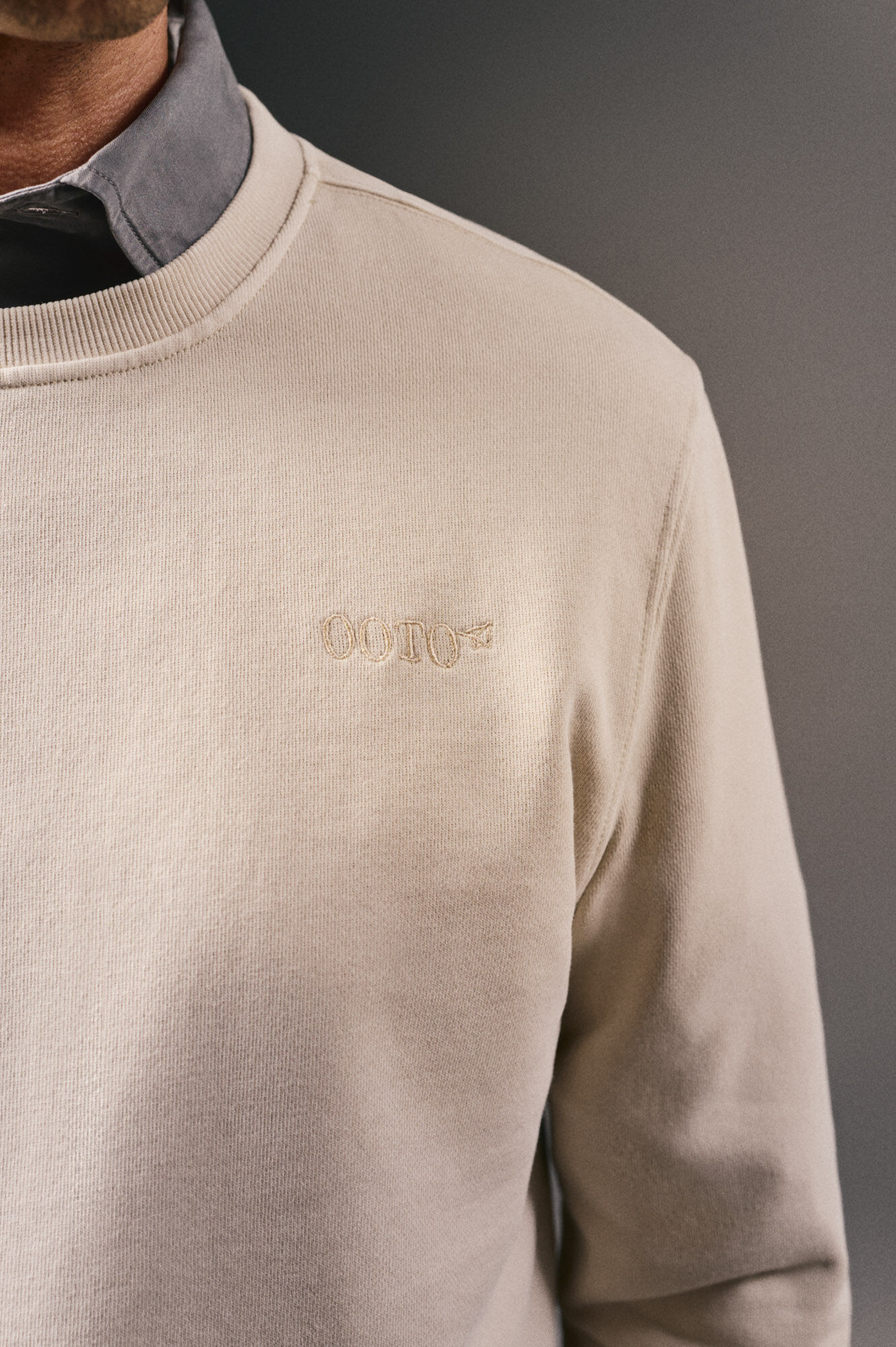 OOTO Sweatshirt b&aacute;sica