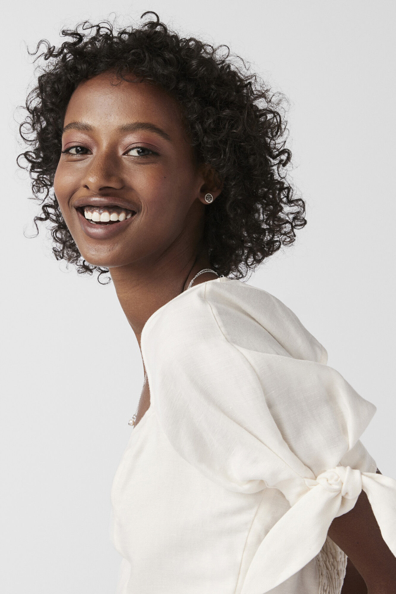 Tous Pendientes de plata Camee Gris