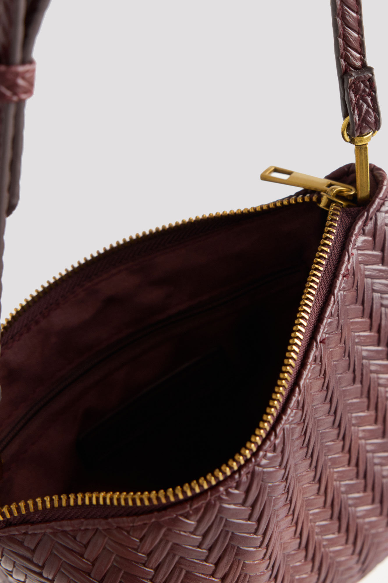 Cortefiel Textured crossbody wallet Dark brown