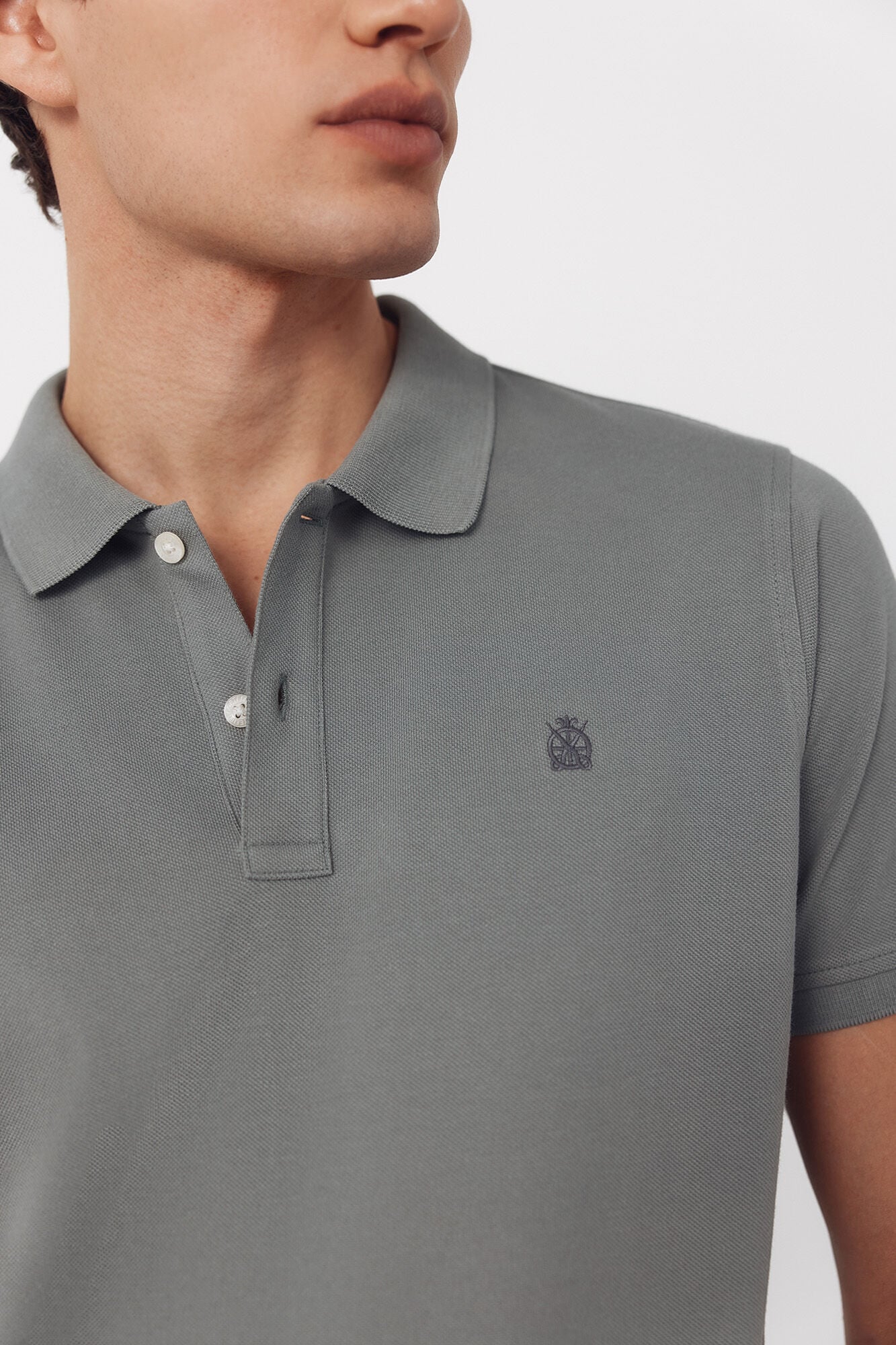 Cortefiel Polo b&aacute;sico de piqu&eacute; slim Verde
