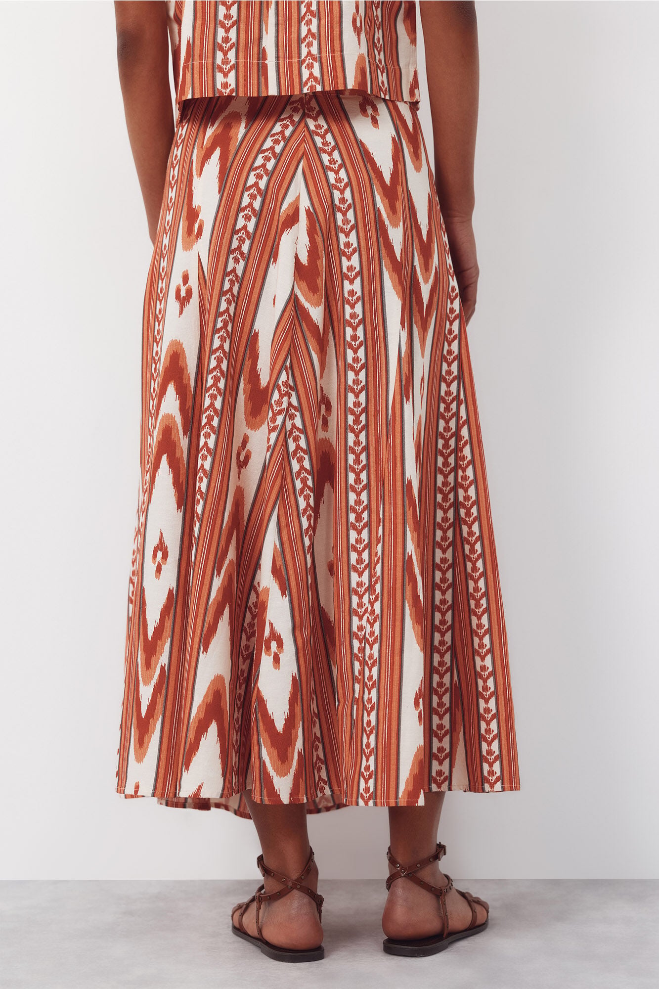 Cortefiel Printed skirt Printed red