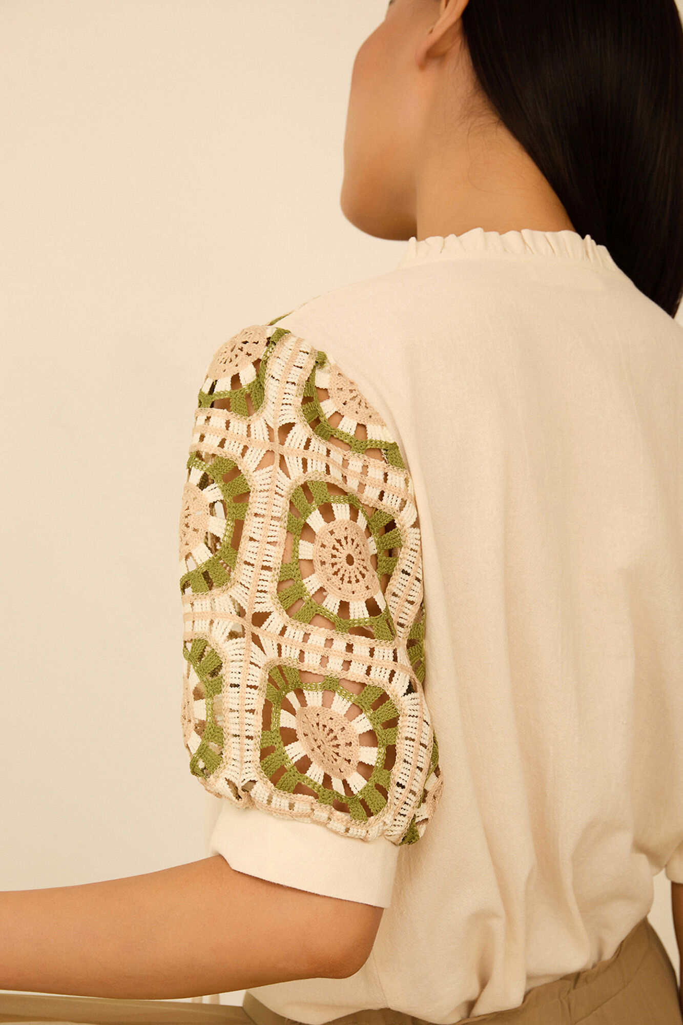 Meisie Blusa com crochet Impress&atilde;o