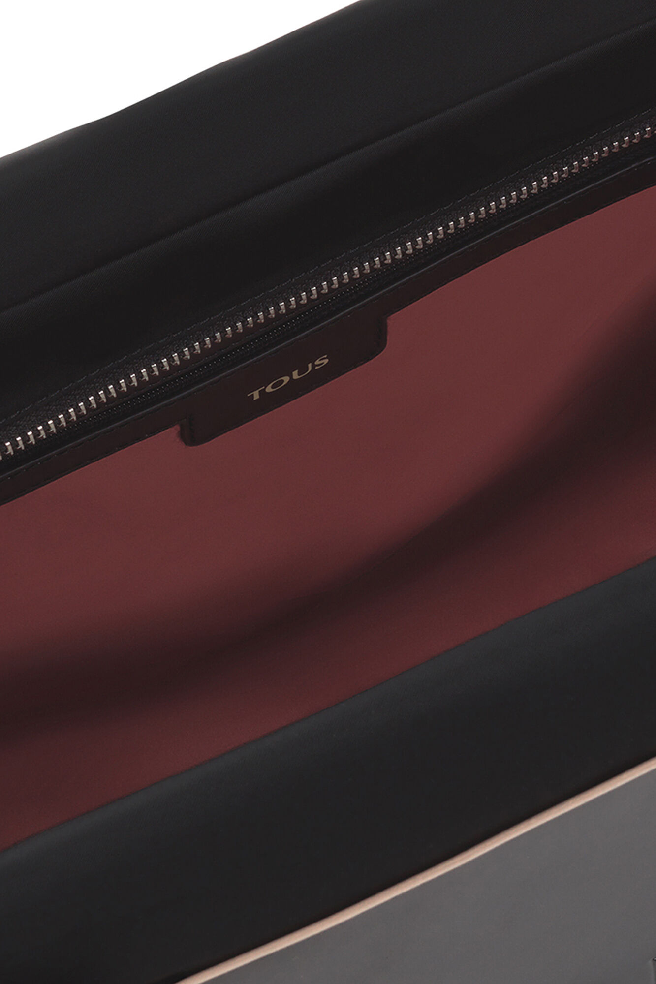 Tous Empire Soft Large Carrycot Black