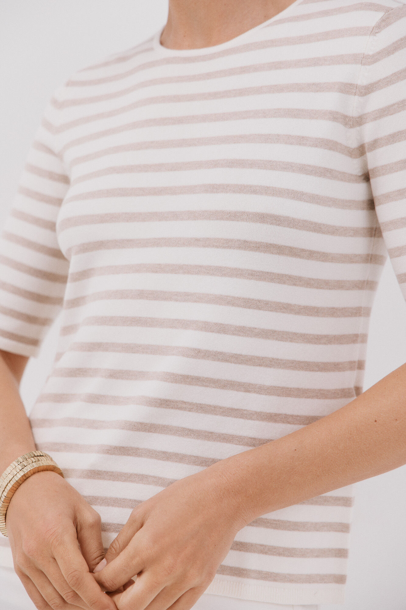 Cortefiel Short-sleeved jumper Nude