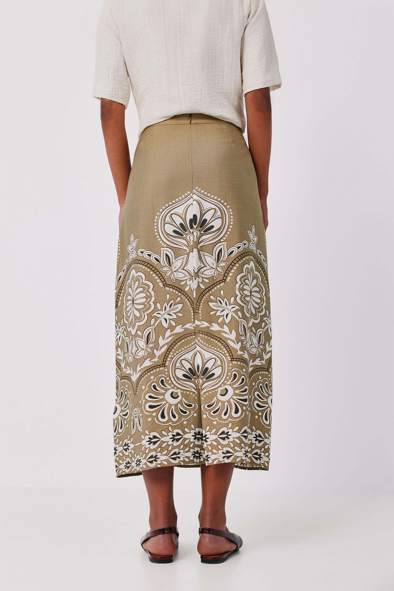 Cortefiel Printed straight skirt Green
