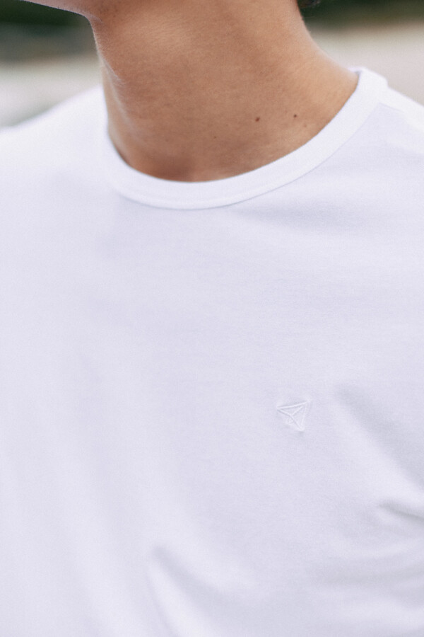 Cortefiel Cotton T-shirt with embroidered paper plane logo White