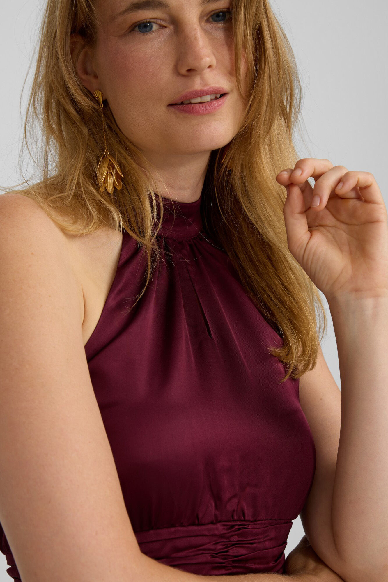 Silbon Vestido longo de capa de cetim