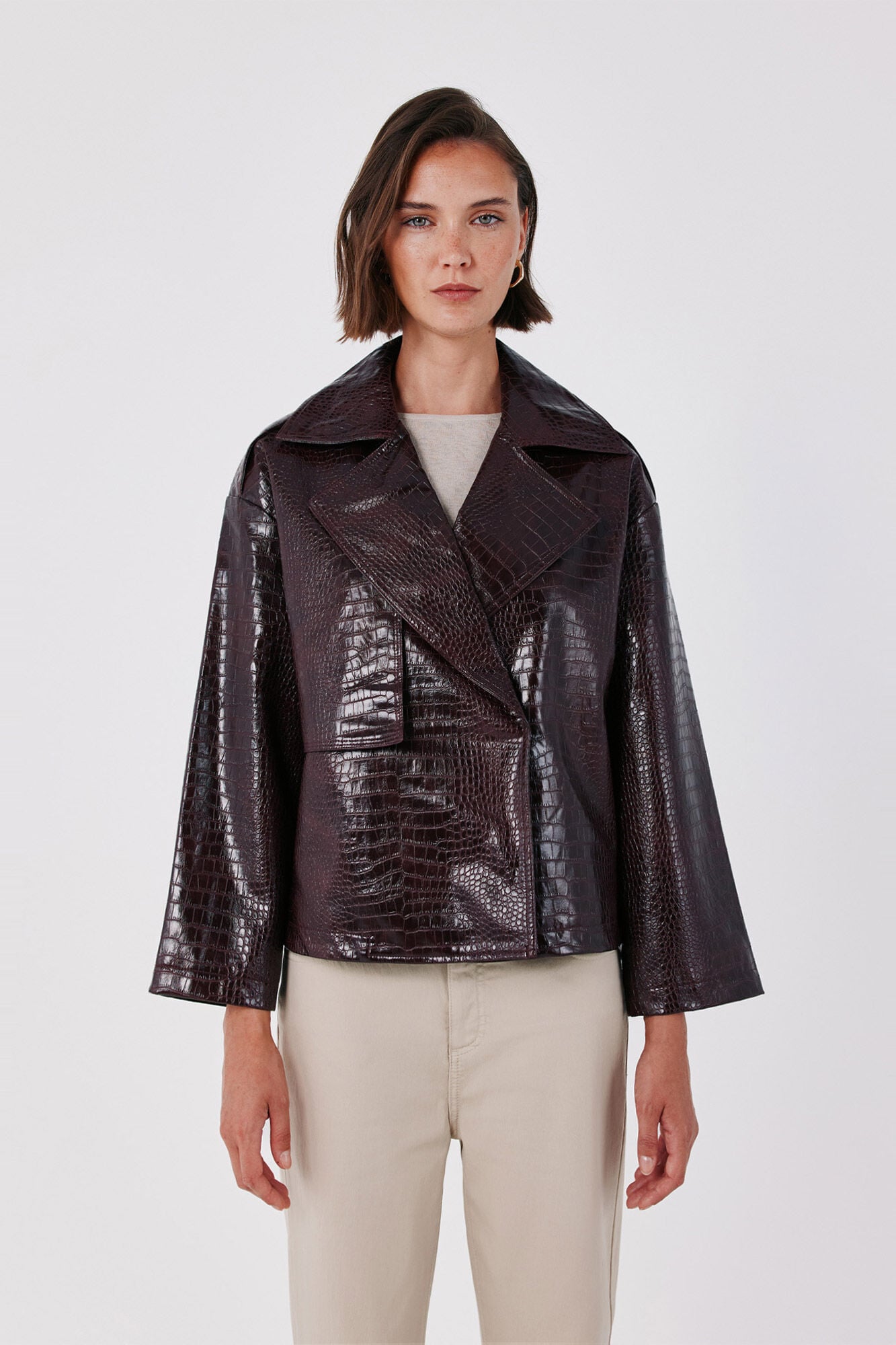 Cortefiel Shiny fabric short trench