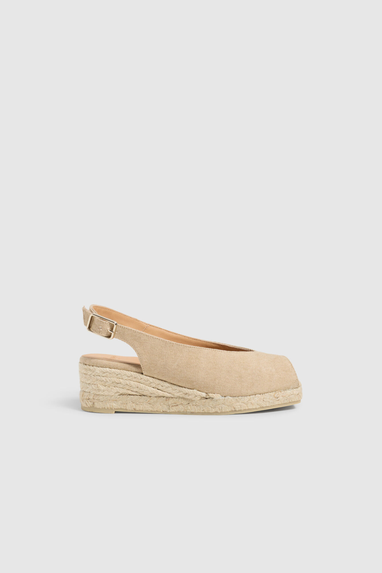 Casta&ntilde;er Alpercata cunha de juta natural