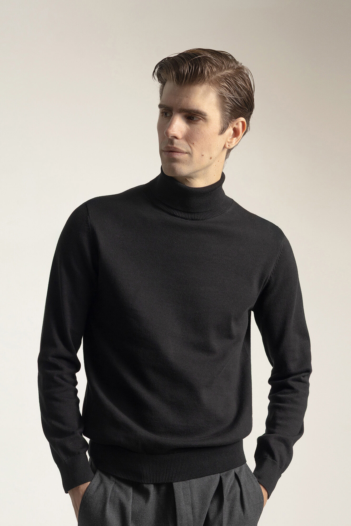 PuroEGO Camisola gola alta algod&atilde;o Preto