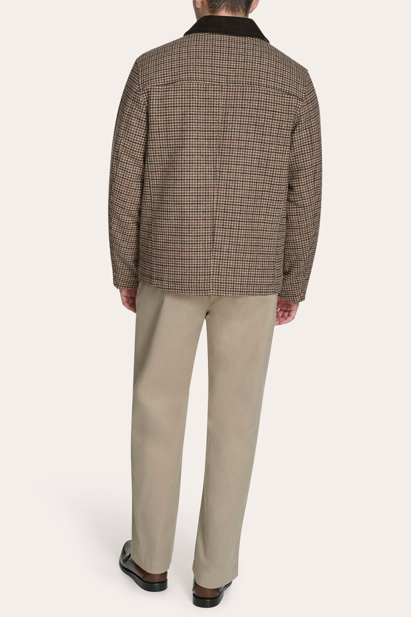 Dockers Casaco com gola cl&aacute;ssica Tostado