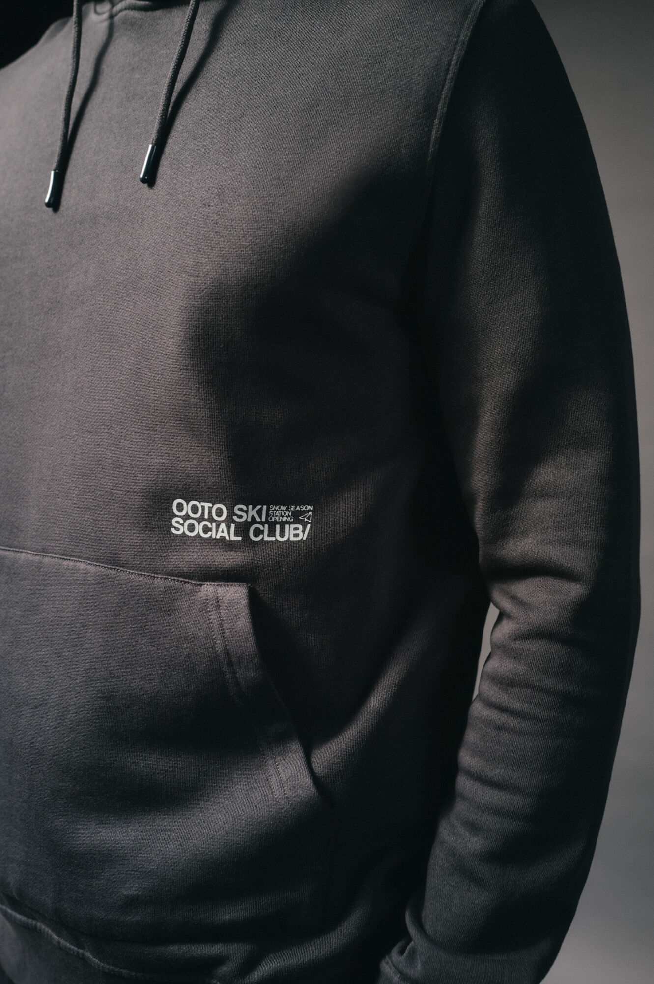 OOTO Sweatshirt com capuz