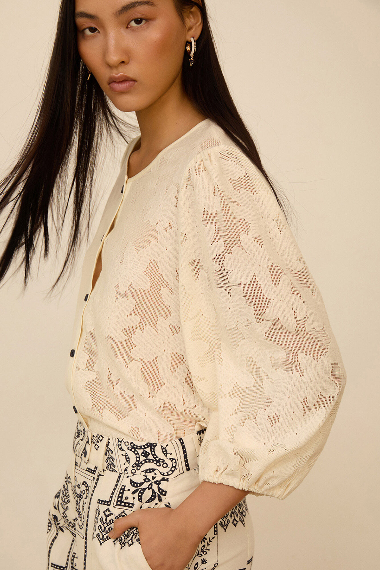 Meisie Blusa em renda Branco