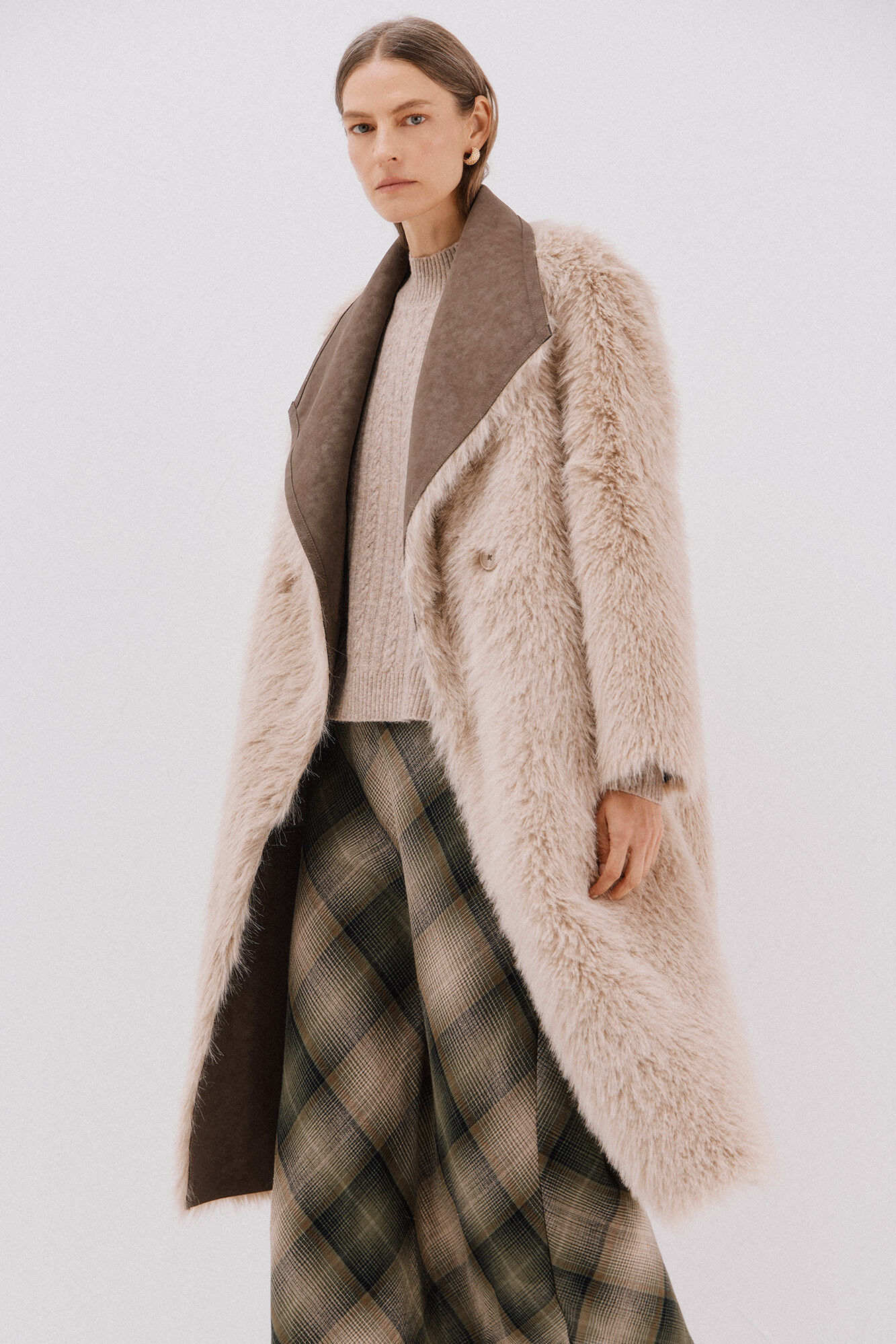 Cortefiel Long reversible fur coat Dark brown