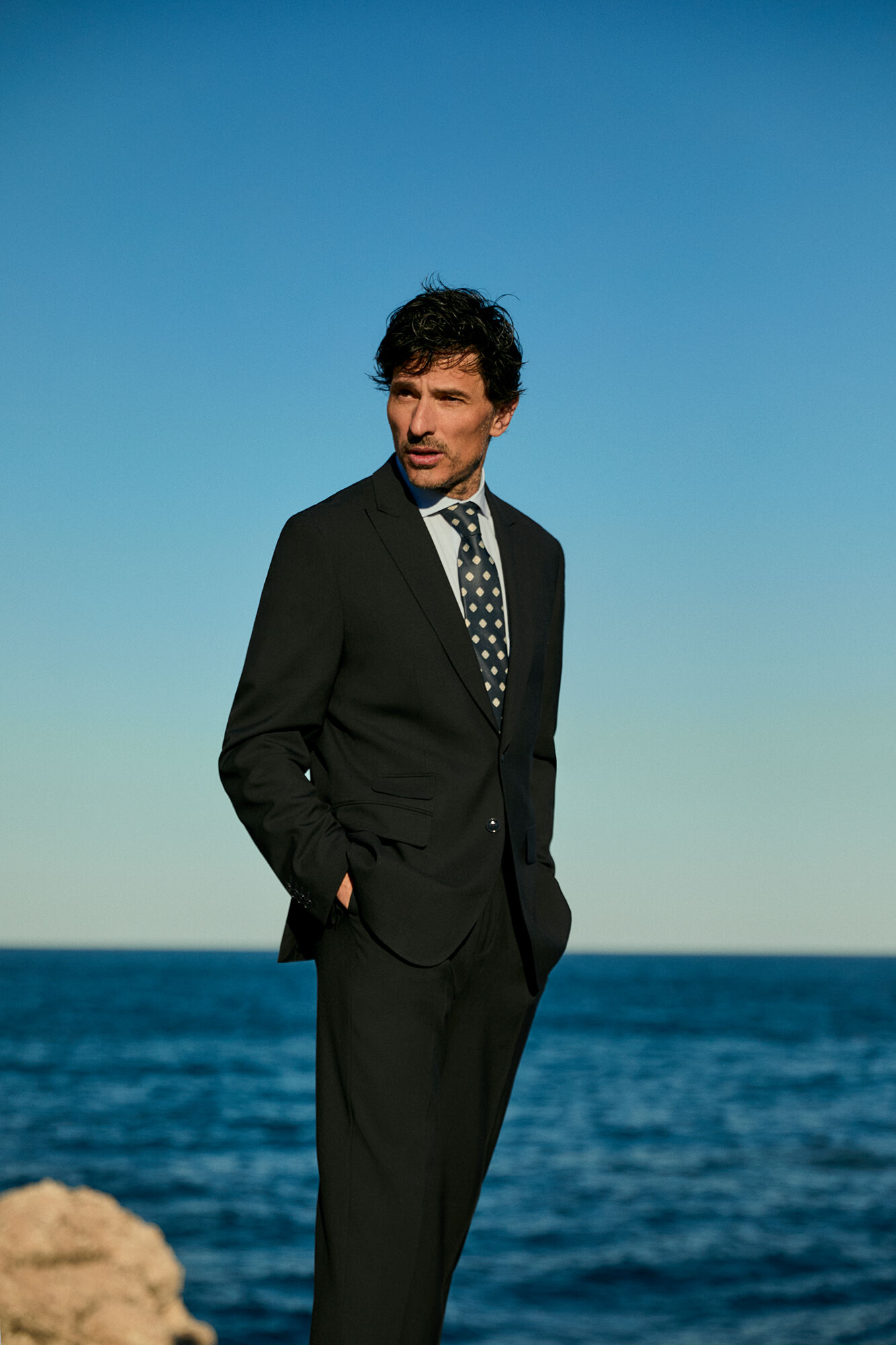 OOTO Blazer de fato com lapela de bico