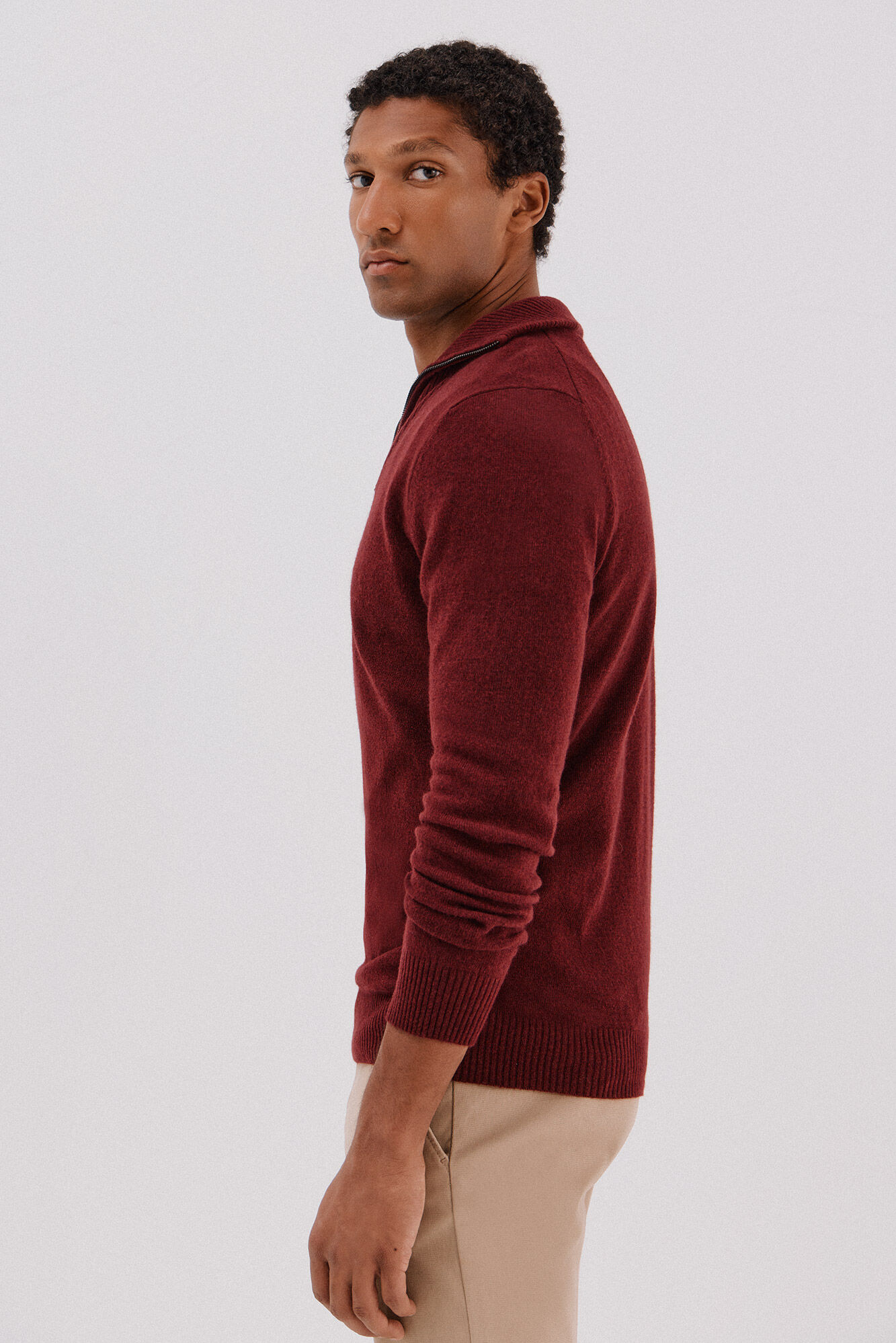 Cortefiel Lambswool wool with open neck Maroon