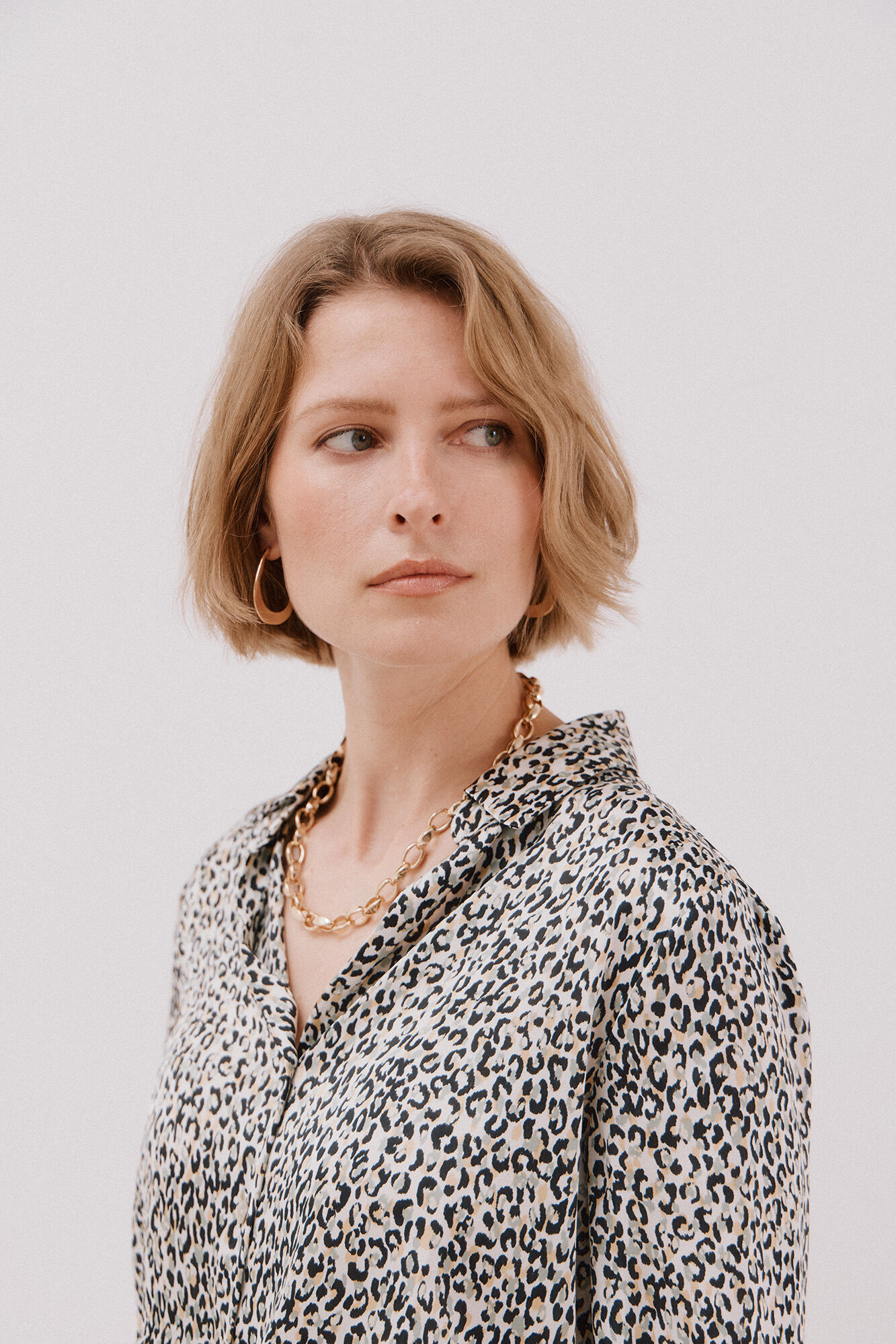 Cortefiel Satin-finish shirt Printed white