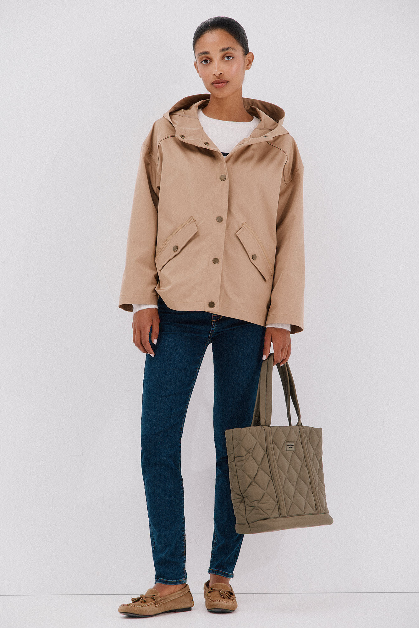 Cortefiel Jaqueta curta com bot&otilde;es de press&atilde;o Tostado