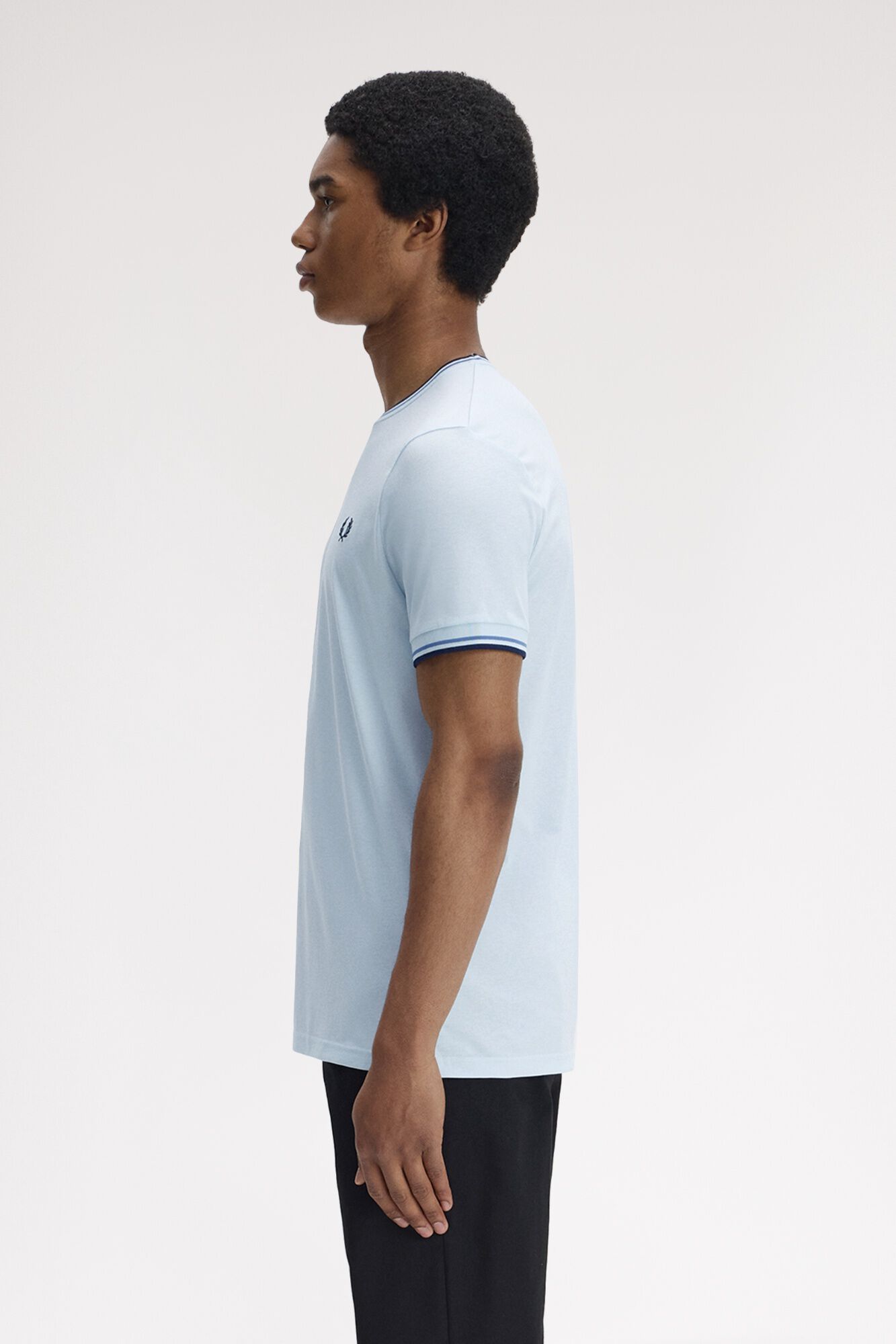 Fred Perry T-shirt com debruado com duas riscas Azul