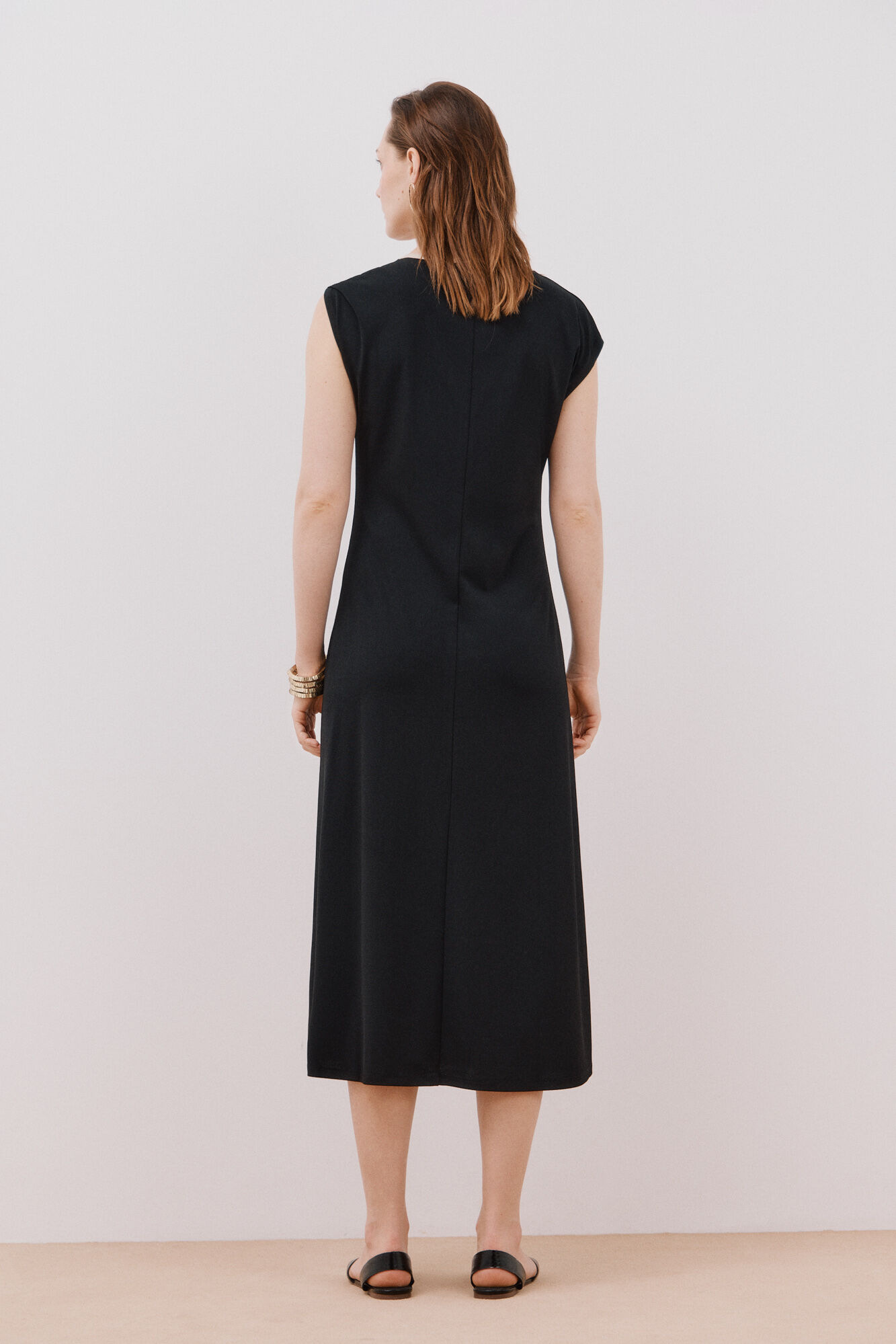 Cortefiel Vestido escote pico contraste Negro