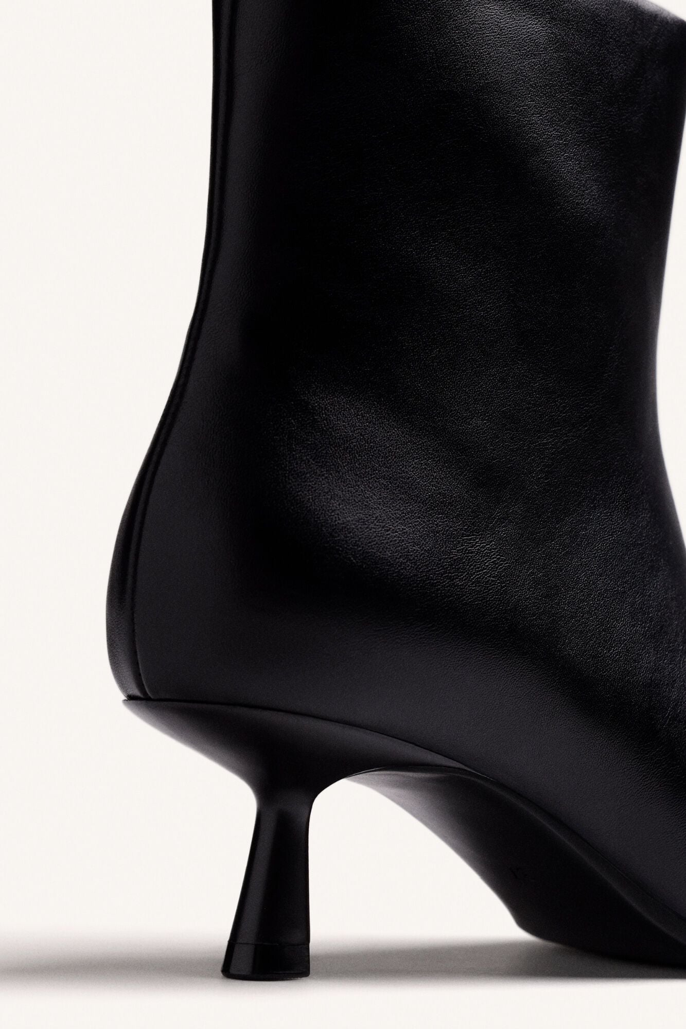 Gioseppo Botins kitten Preto