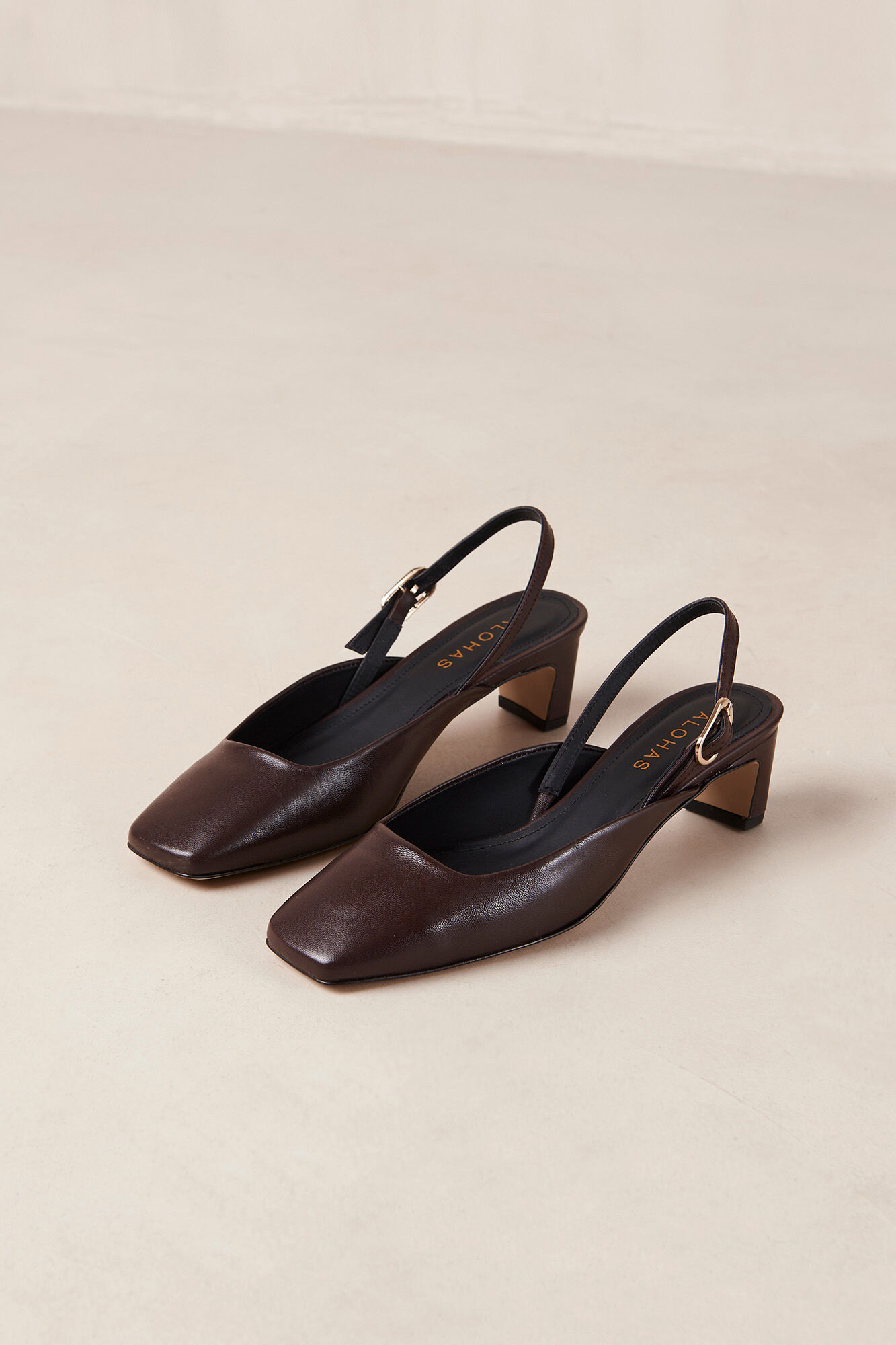 Alohas Lindy Coffee Brown Leather Pumps Dark brown