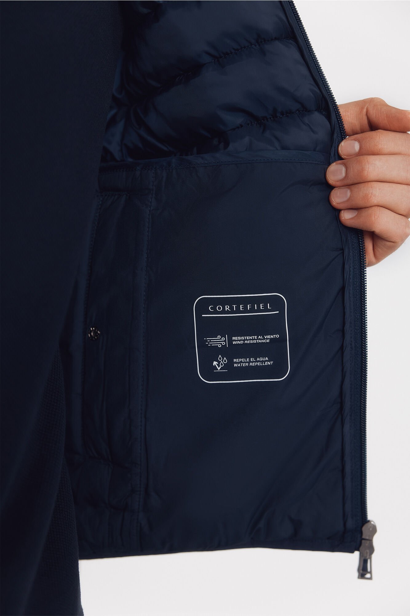 Cortefiel Ultra-light quilted gilet Navy