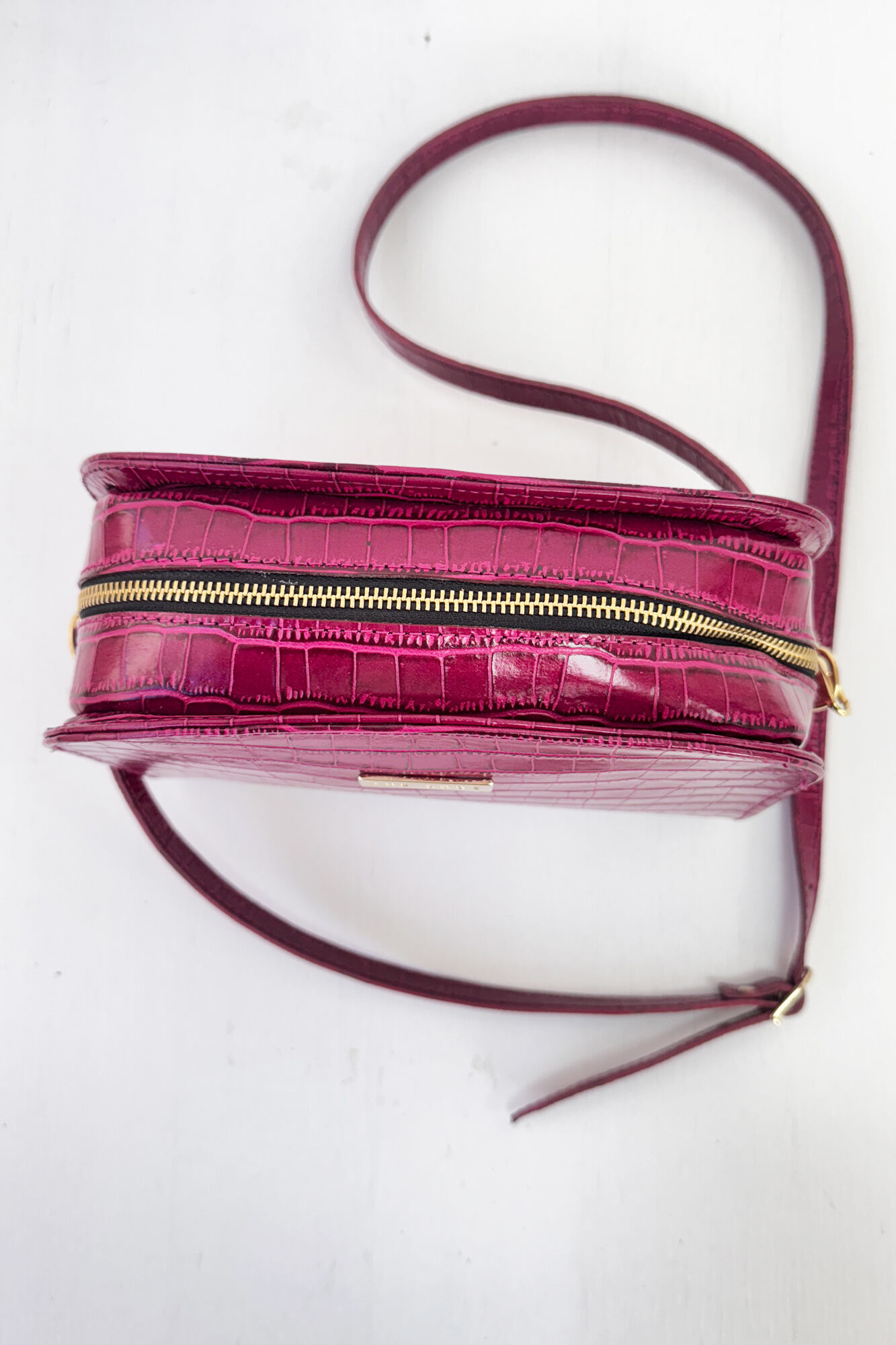 The Code Bolsa Cassandra em pele framboesa Granada