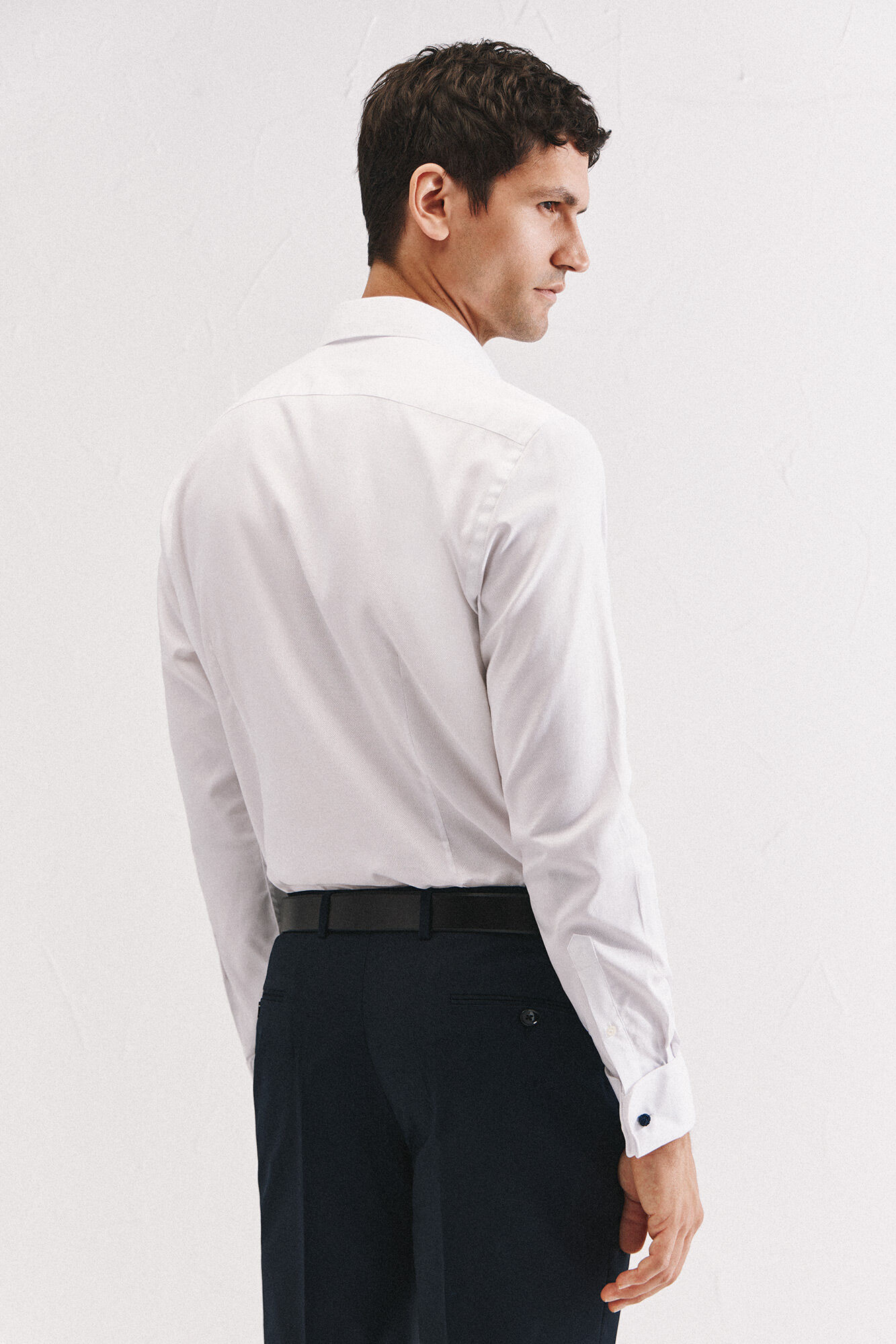 Cortefiel Camisa slim fit com abotoaduras e f&aacute;cil engomar Branco