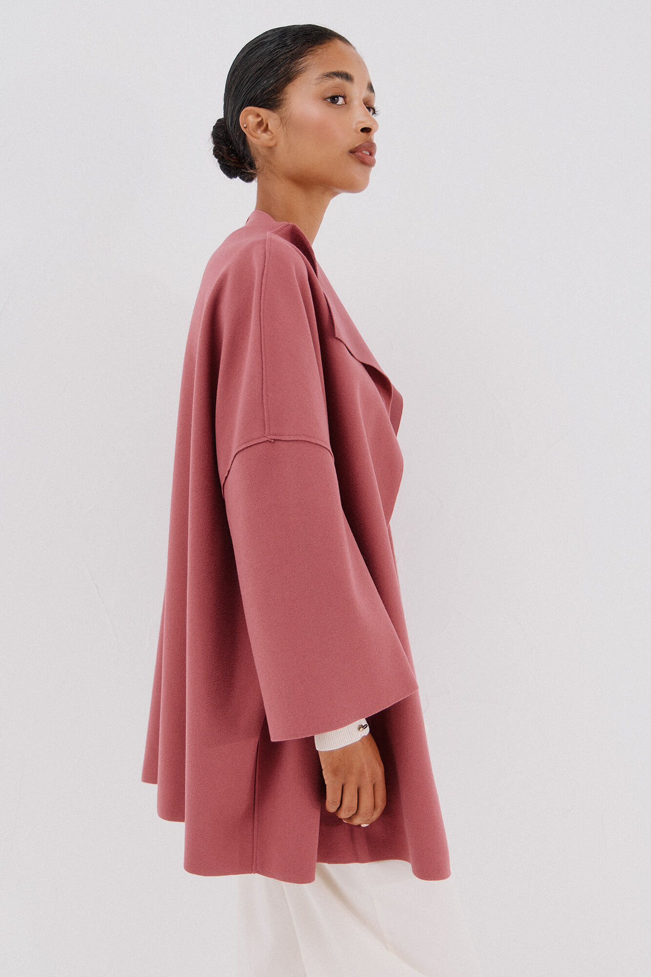 Cortefiel Abrigo capa con tejido ligero