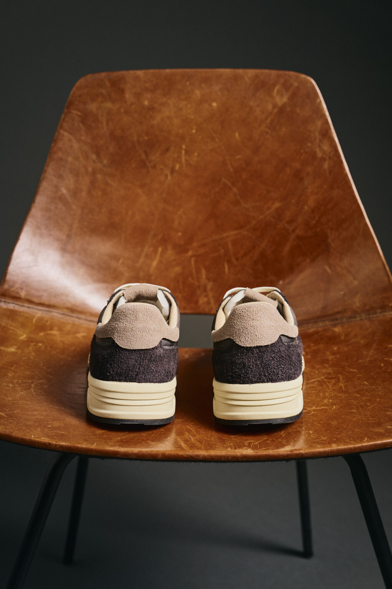 OOTO T&ecirc;nis de pele e tecido Cinzento