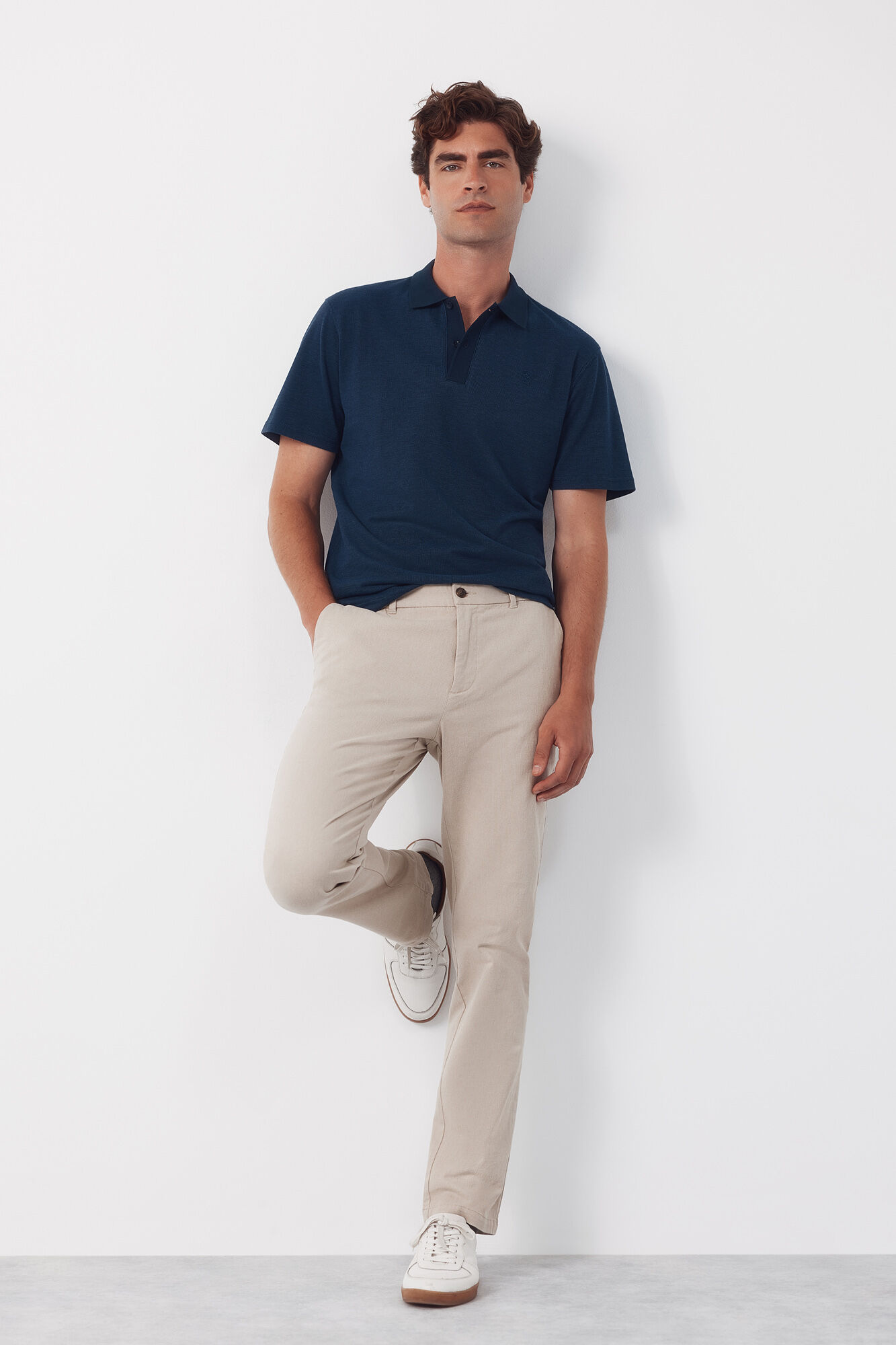 Cortefiel Regular cotton- linen chinos trousers