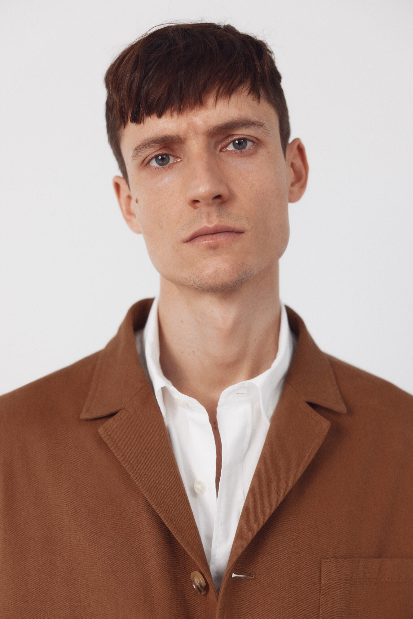 Cortefiel Mistura de linho pseudo-americano coordenada Castanho