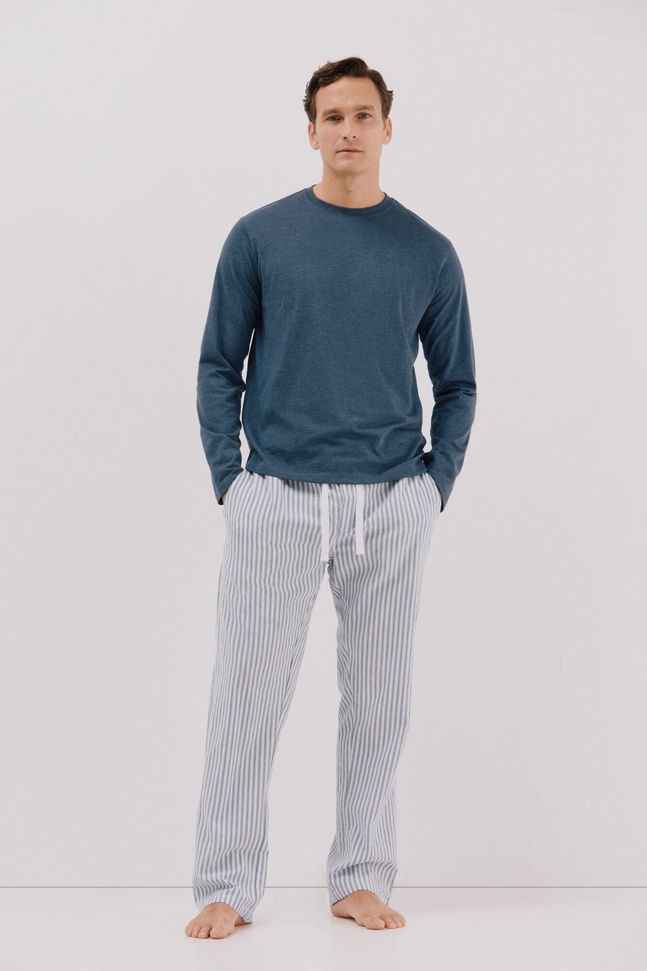 Cortefiel Jersey-knit and cloth pyjama set